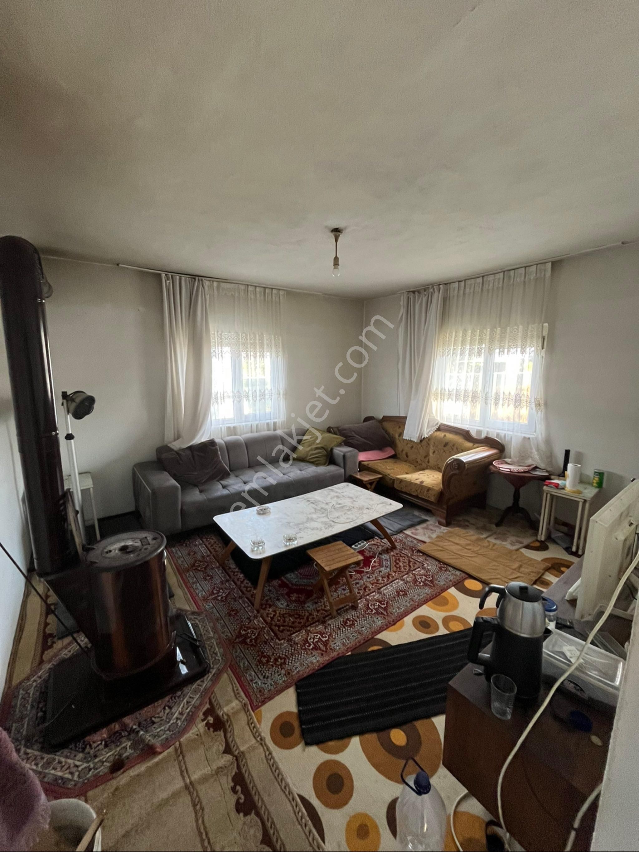 İnegöl Deydinler’de Asfalta Sıfır Müstakil Çiftlik – Besihane Ve Tarla - Görsel 11