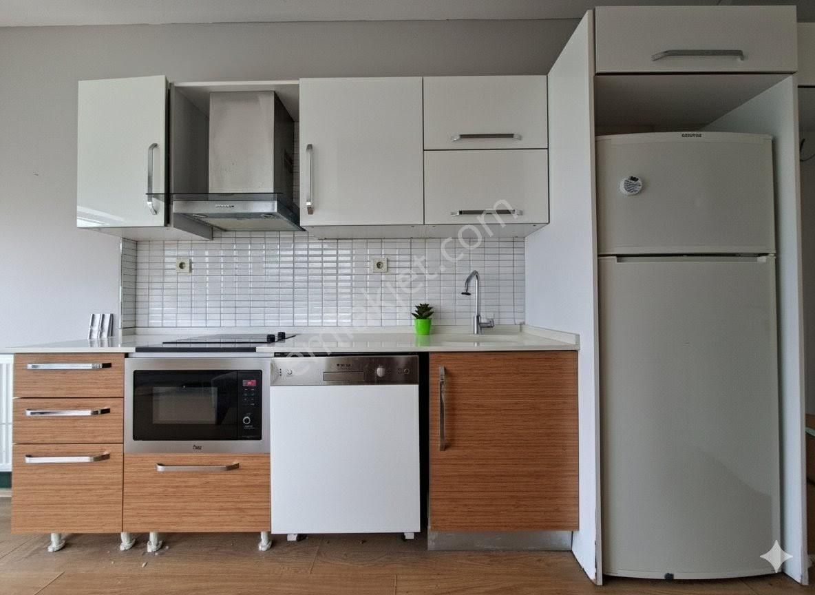 Kw Cobans'tan Modern, Şık Ve Full Eşyalı | Bornova Park'ta Kiralık Daire! (d12) - Görsel 3