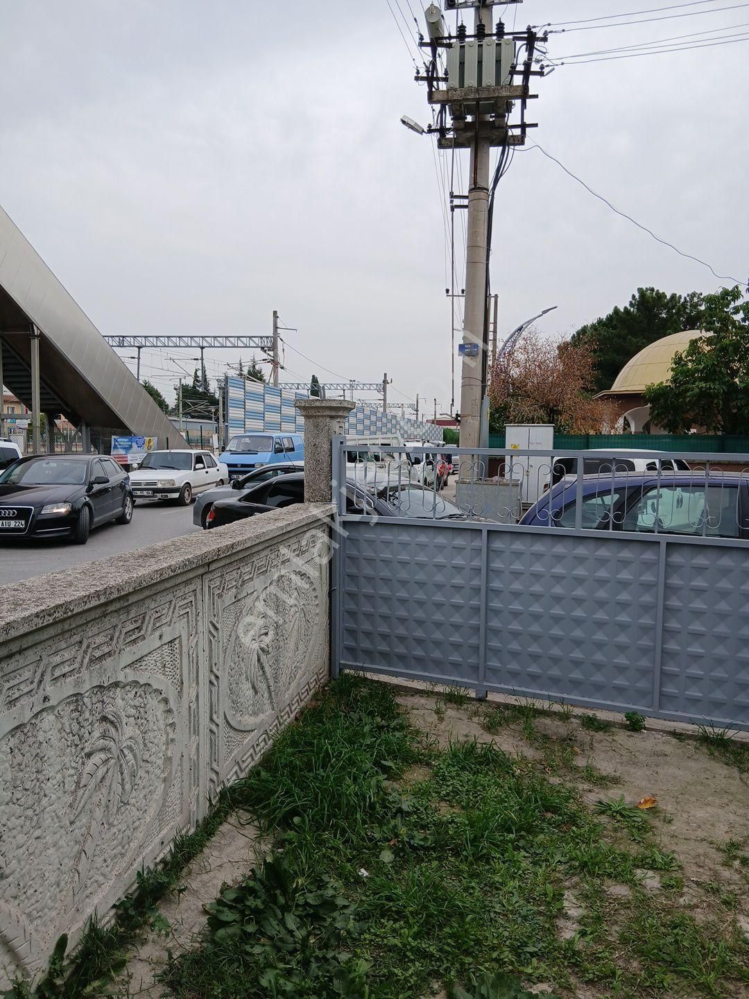 Arifiye Fatih Cad Pazar Yeri Girişinde Cami Karşısı 2 Katlı 125 M² Net 3 +1 Kiralık Daire - Görsel 6