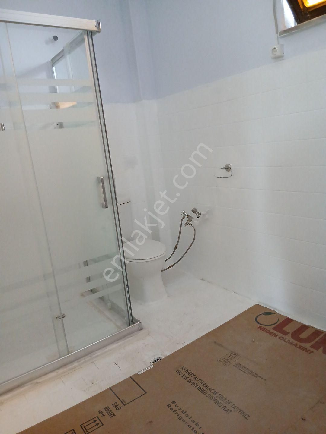 Arifiye Fatih Cad Pazar Yeri Girişinde Cami Karşısı 2 Katlı 125 M² Net 3 +1 Kiralık Daire - Görsel 16