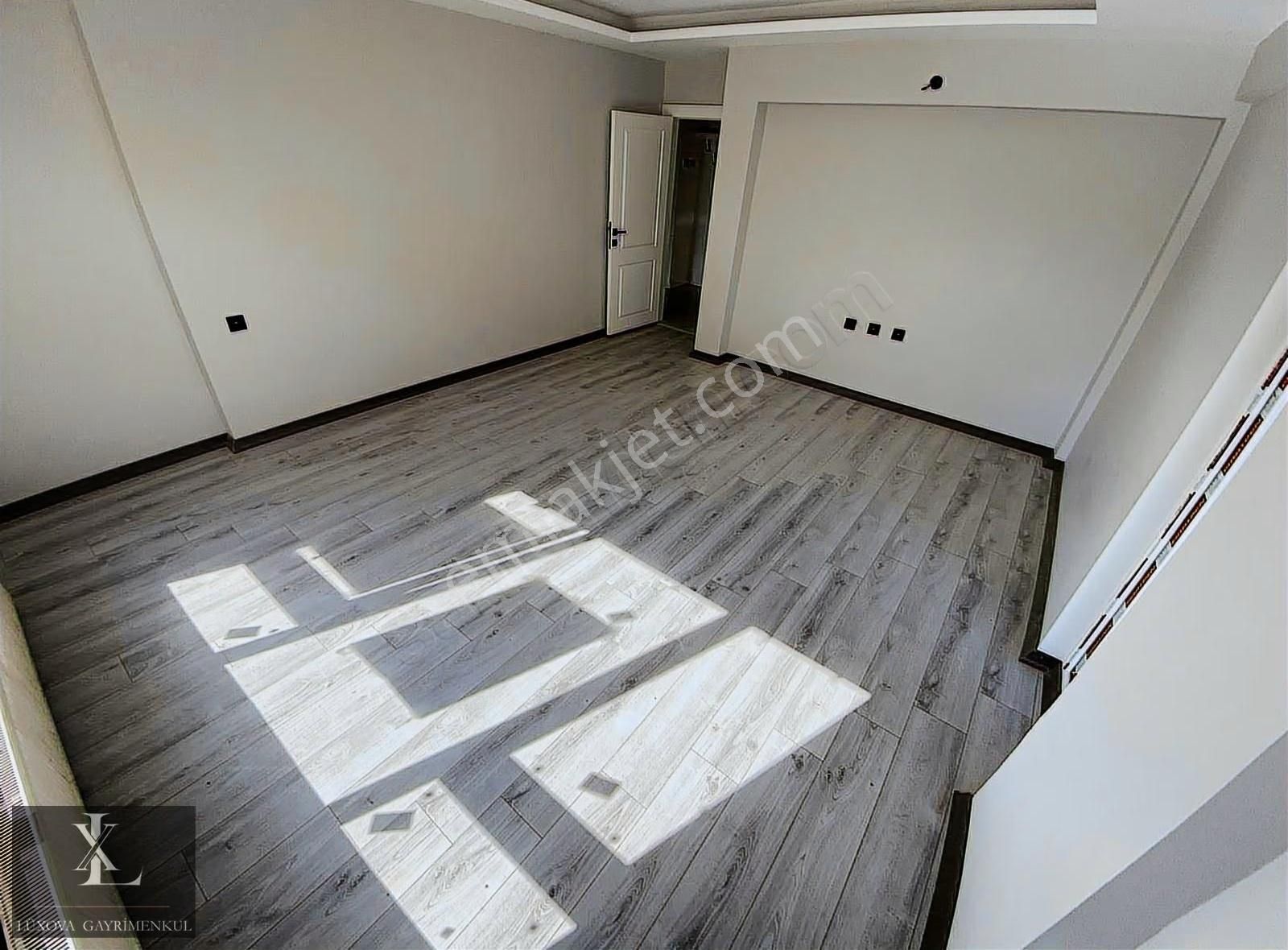 Lüxova'dan Basın Cd Yunus Emre Kültür Merkezi Yanı 4+1 Dublex - Görsel 8