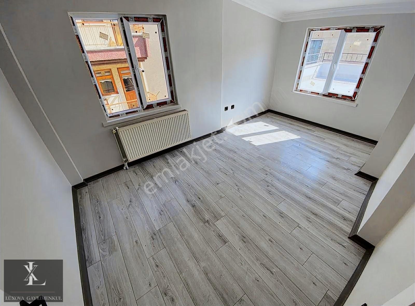 Lüxova'dan Basın Cd Yunus Emre Kültür Merkezi Yanı 4+1 Dublex - Görsel 23