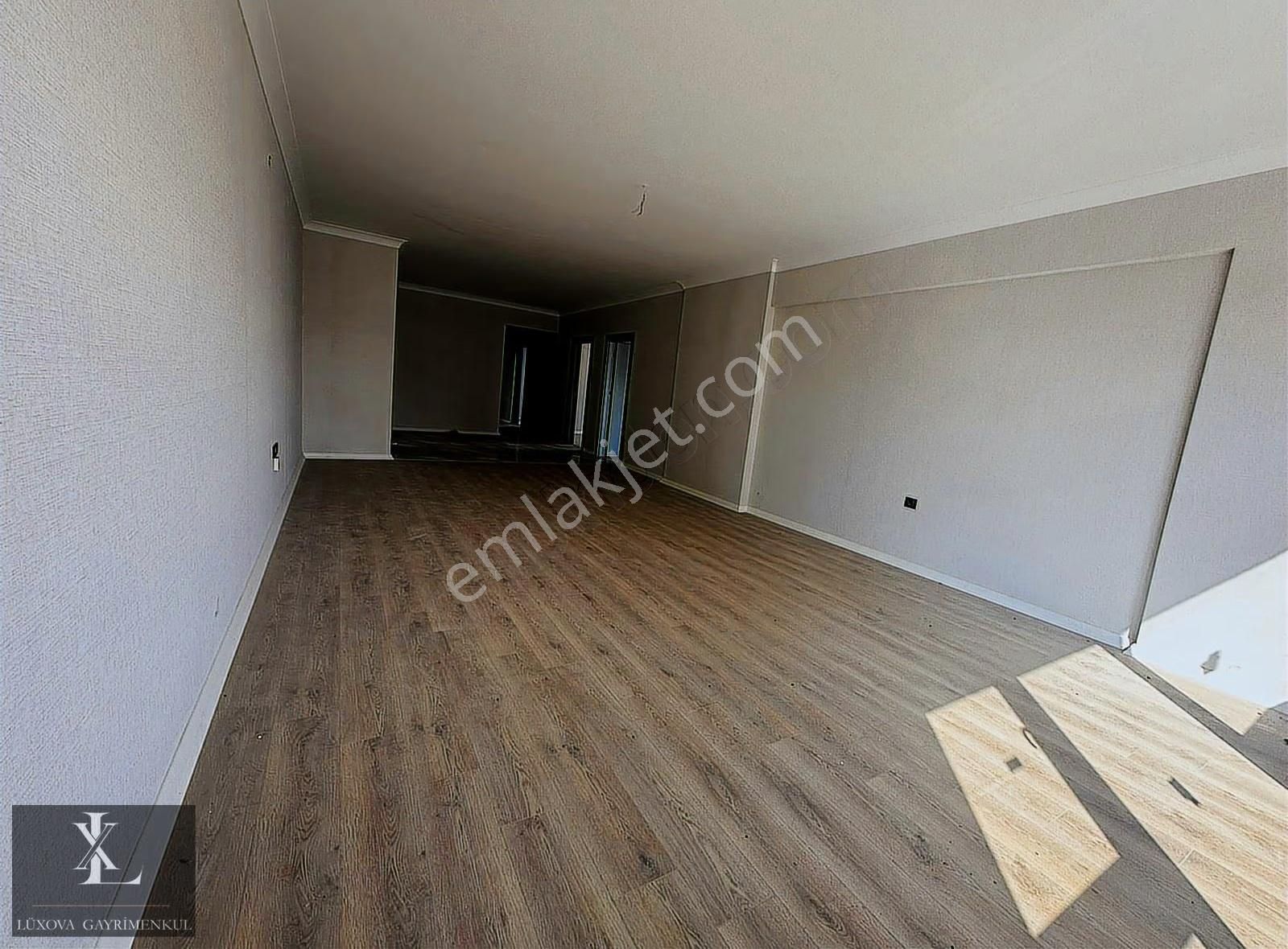 Ovacık Bulvar Yakını Giyinme Odalı & Ebeveyn Banyolu 4+1 Satılık - Görsel 30