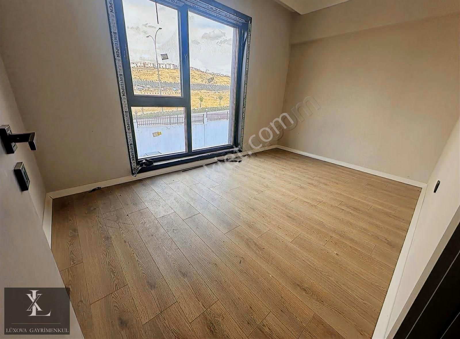 Ovacık Bulvar Yakını Giyinme Odalı & Ebeveyn Banyolu 4+1 Satılık - Görsel 18