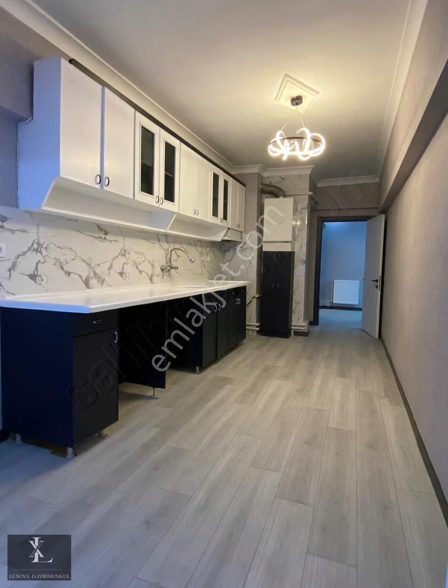 Aşağı Eğlence Göbek Yakını 3+1 Full Yapılı Fırsat Kupon Daire - Görsel 2