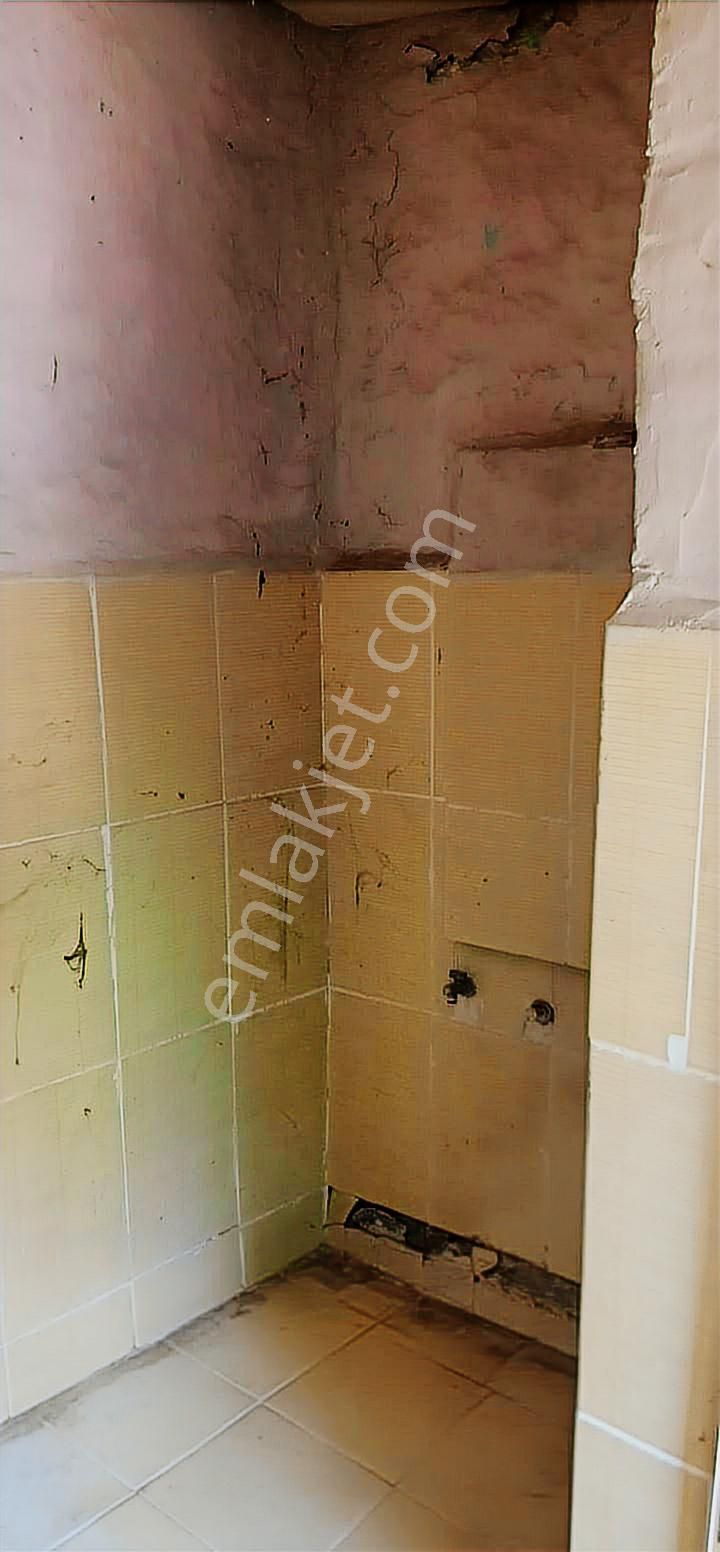 İzmir Bayındır Yusuflu Köyü Muhteşem Müstakil Bahçeli Ev - Görsel 24