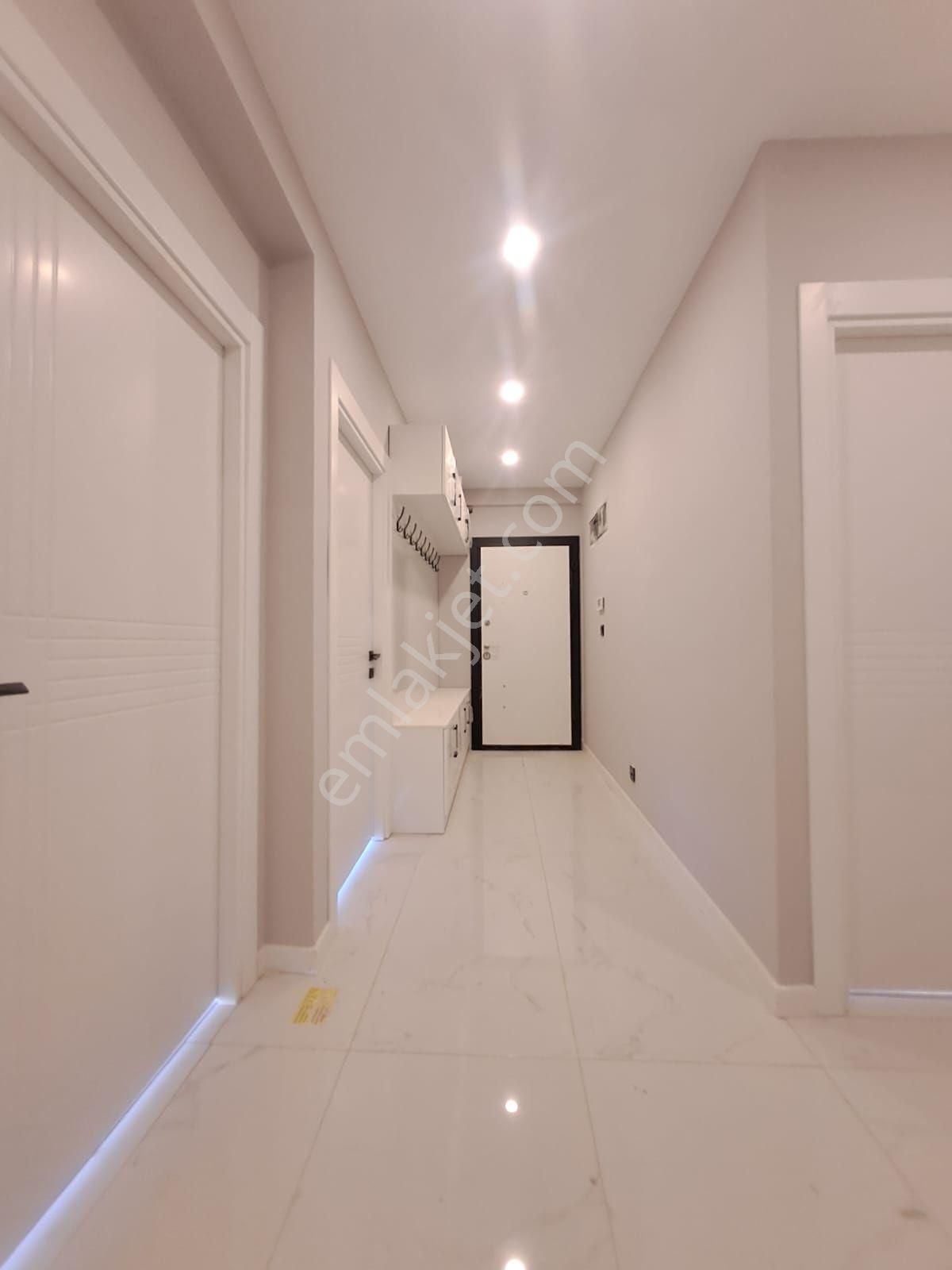 2+1 100 M2 3 Katlı Binanın 2 Katında (d200) - Görsel 14