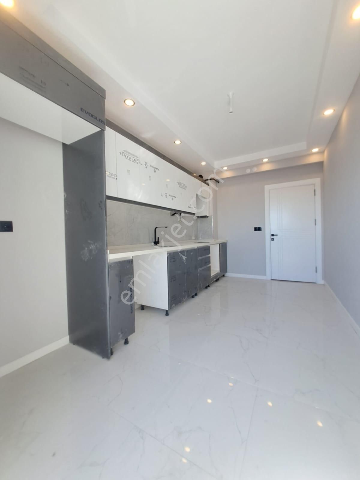 2+1 100 M2 3 Katlı Binanın 2 Katında (d200) - Görsel 16