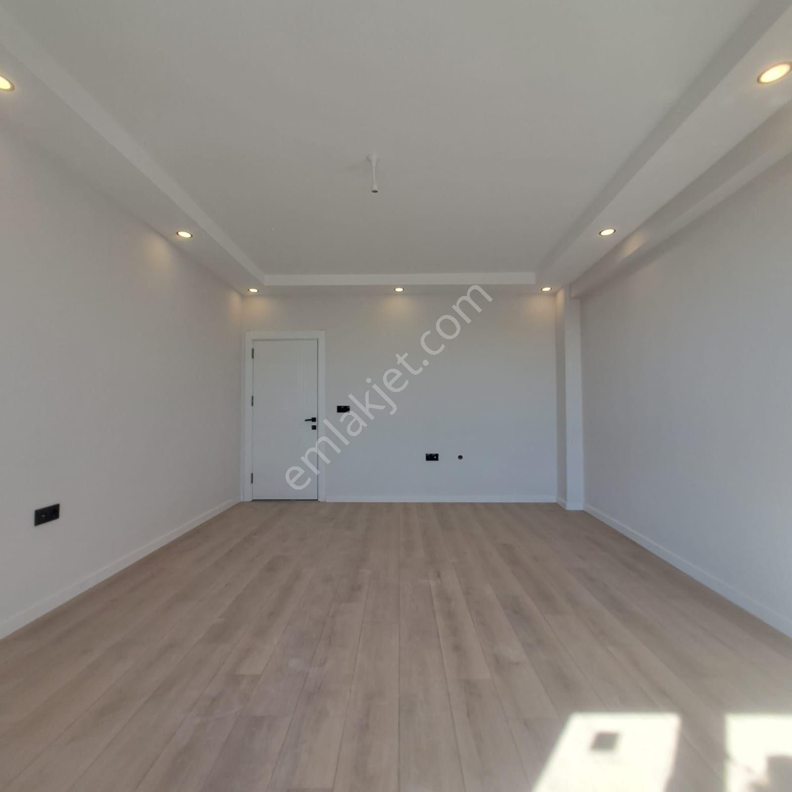 2+1 100 M2 3 Katlı Binanın 2 Katında (d200) - Görsel 6