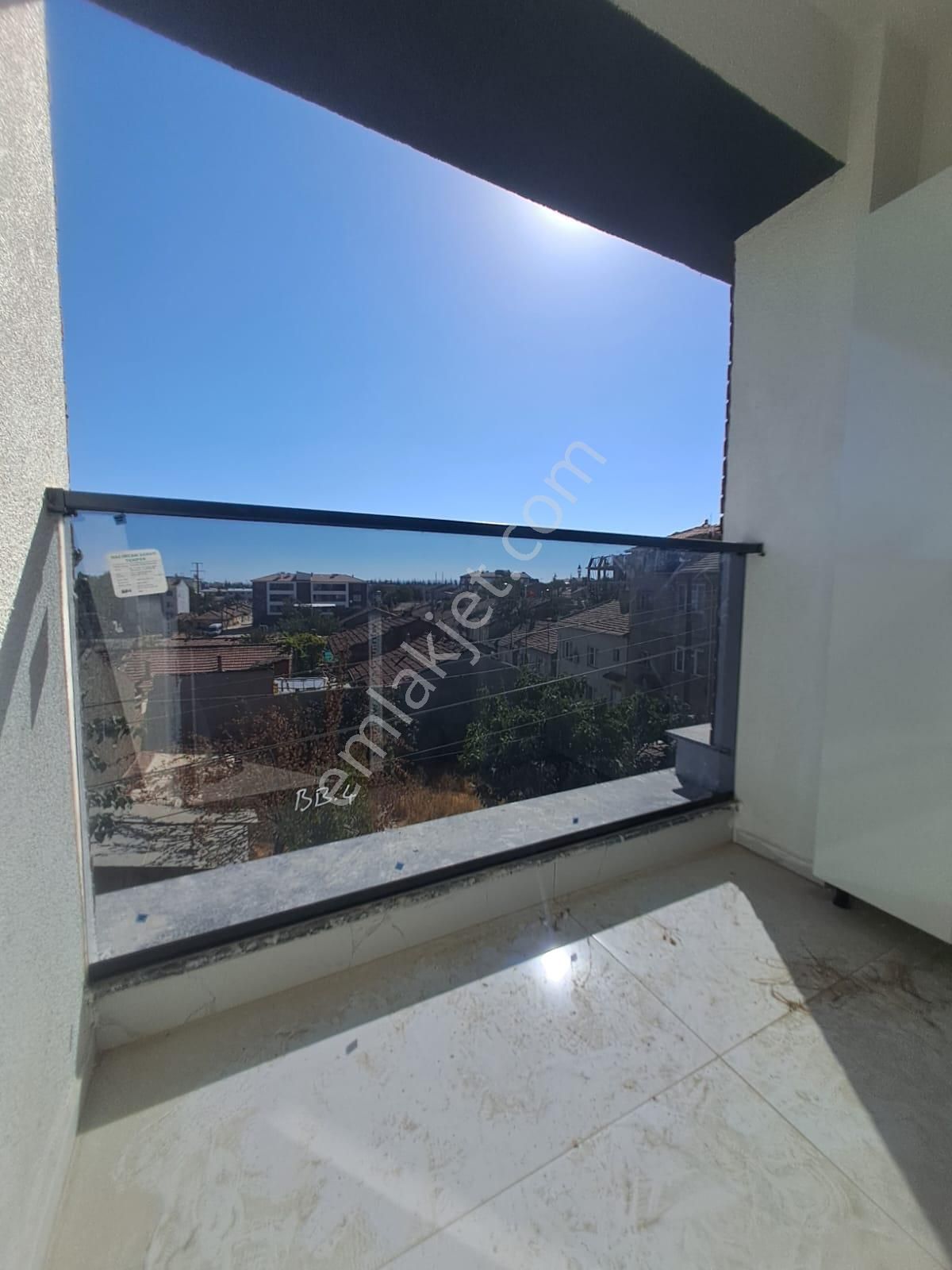 2+1 100 M2 3 Katlı Binanın 2 Katında (d200) - Görsel 2