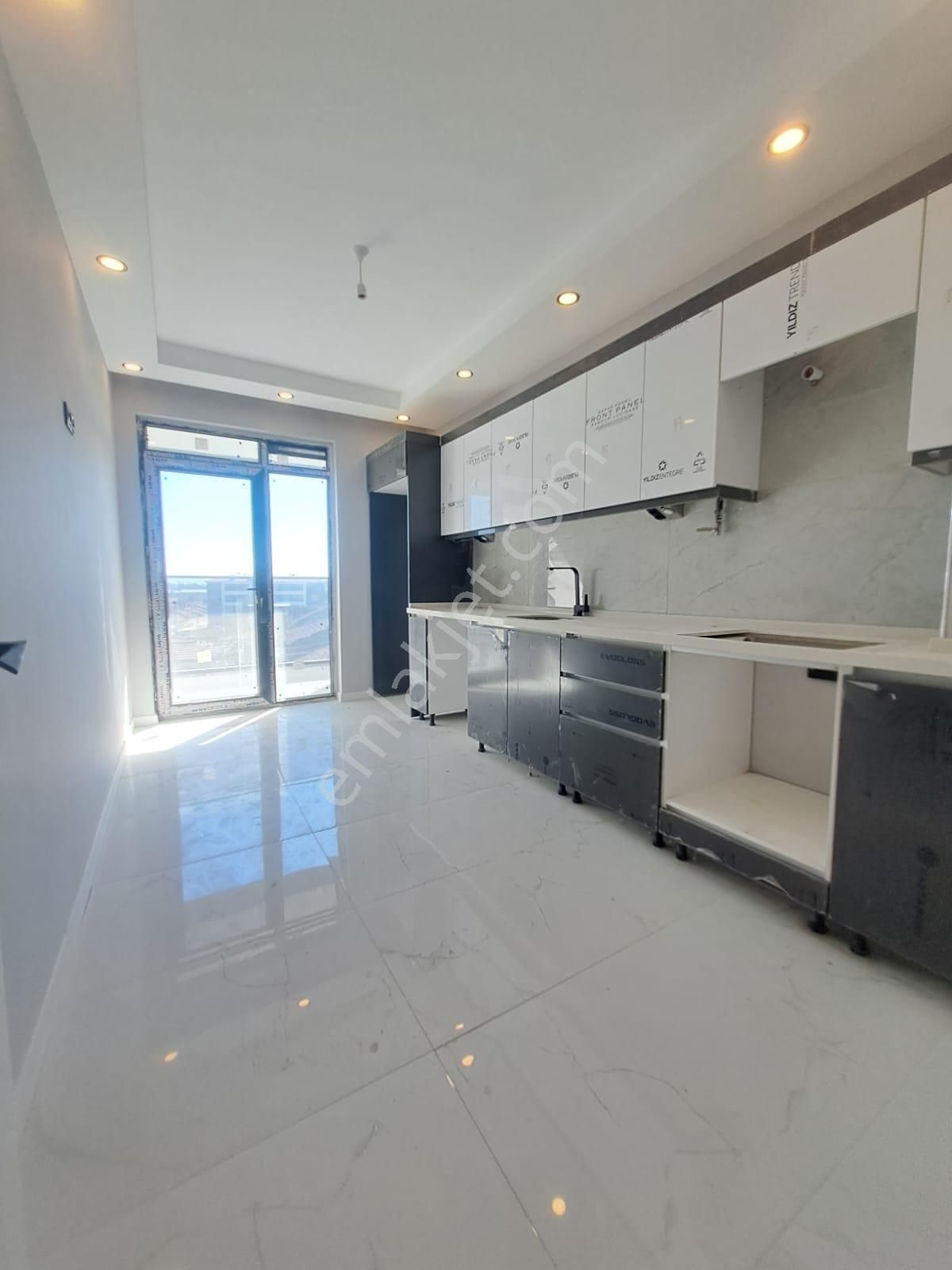 2+1 100 M2 3 Katlı Binanın 2 Katında (d200) - Görsel 21