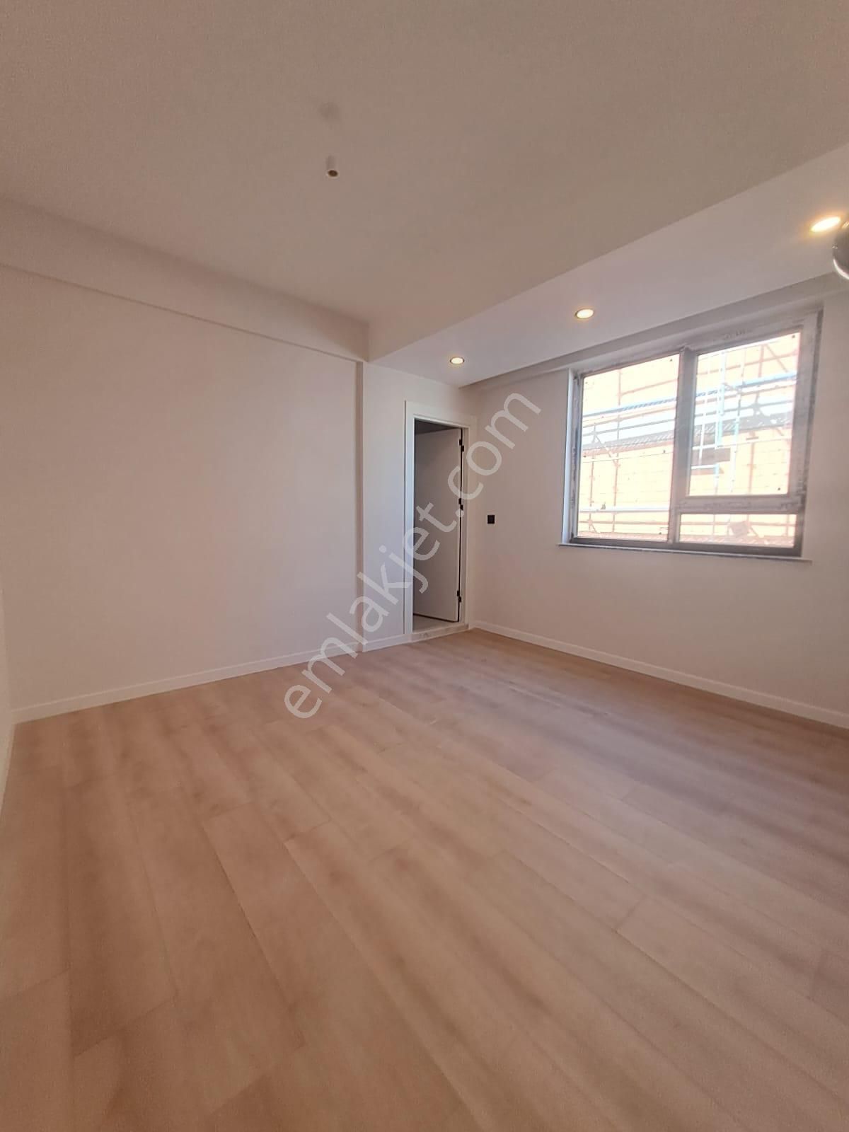 2+1 100 M2 3 Katlı Binanın 2 Katında (d200) - Görsel 17