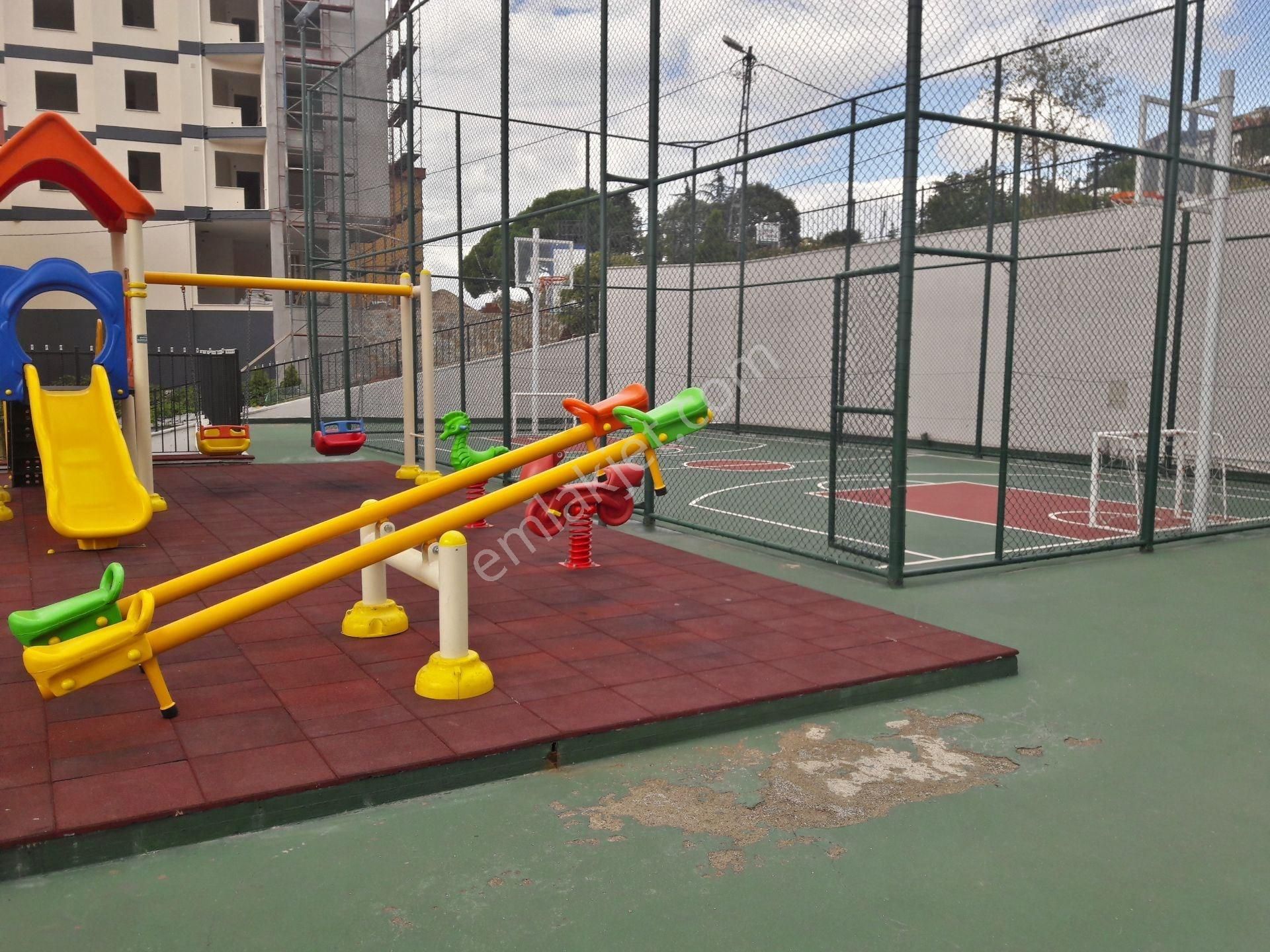 Kartal Yakacık Demirli Twinstar 30 M2 Balkonundan Kısmi Deniz Manzaralı Eşyalı Kiralık 2+1 Daire - Görsel 28