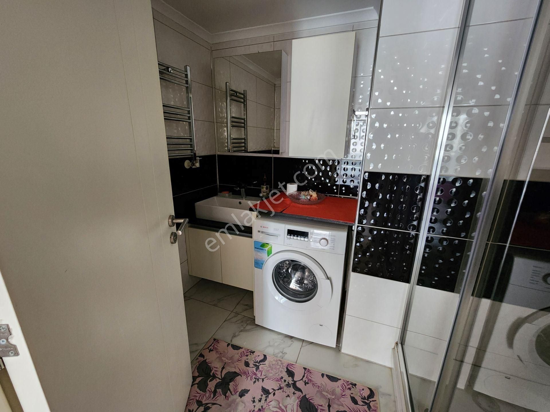 Kartal Yakacık Demirli Twinstar 30 M2 Balkonundan Kısmi Deniz Manzaralı Eşyalı Kiralık 2+1 Daire - Görsel 14