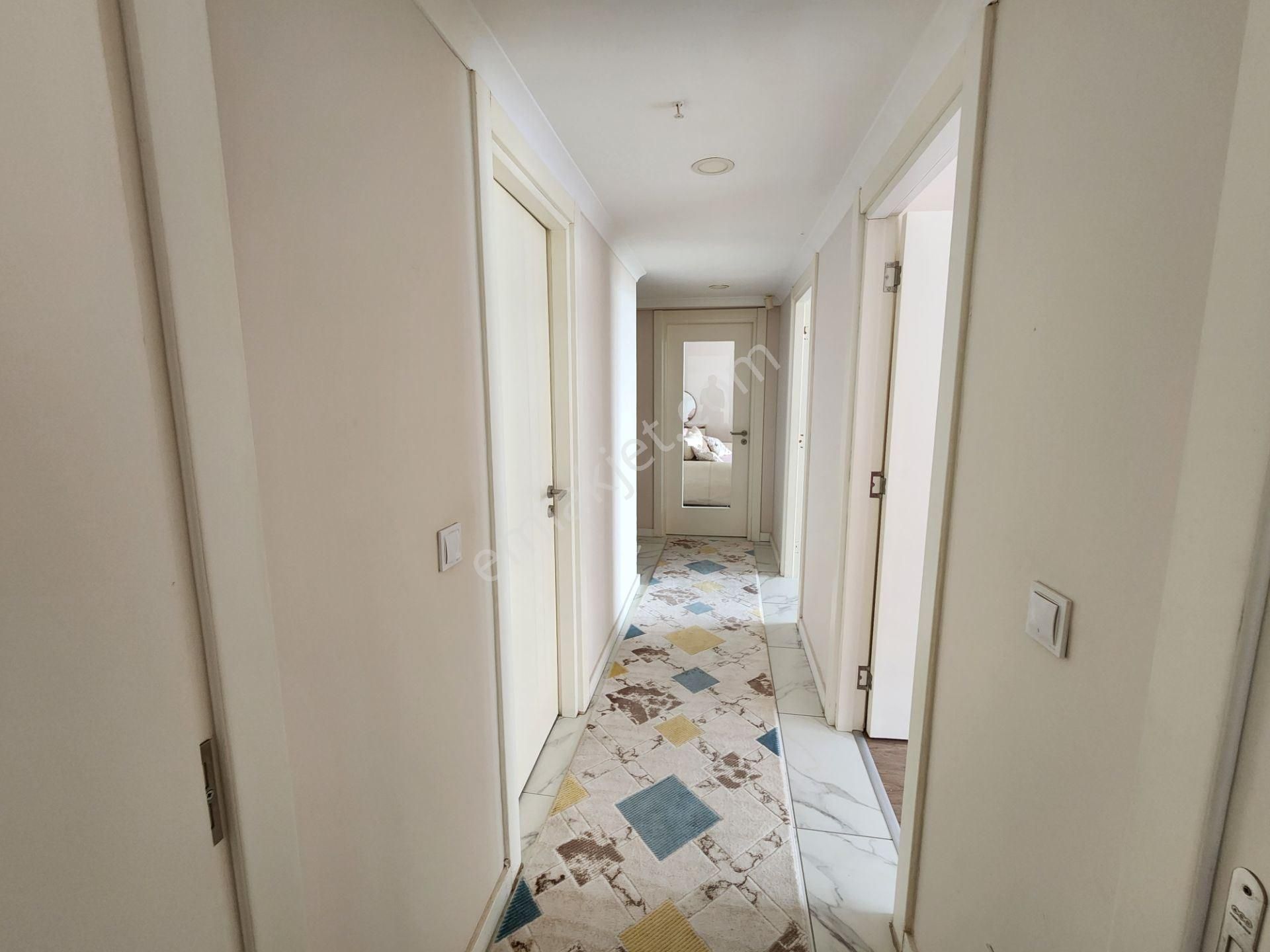 Kartal Yakacık Demirli Twinstar 30 M2 Balkonundan Kısmi Deniz Manzaralı Eşyalı Kiralık 2+1 Daire - Görsel 21