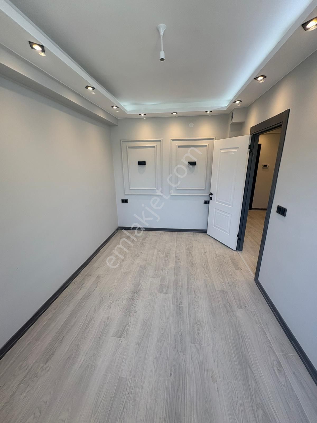 2+0 Daire 55 M² • Kat Seçenekli Araç Takasına Açık (d176) - Görsel 3
