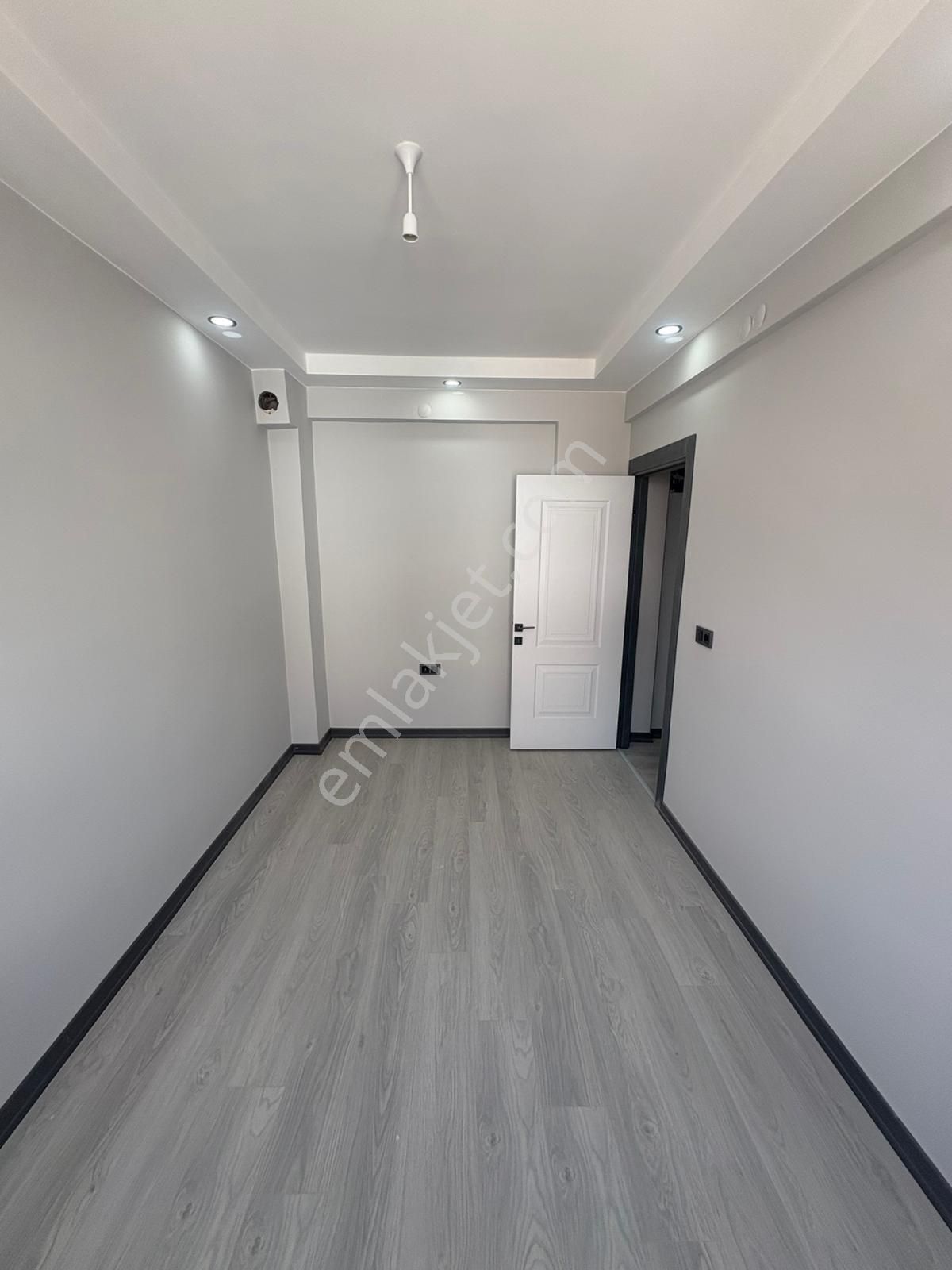 2+0 Daire 55 M² • Kat Seçenekli Araç Takasına Açık (d176) - Görsel 5