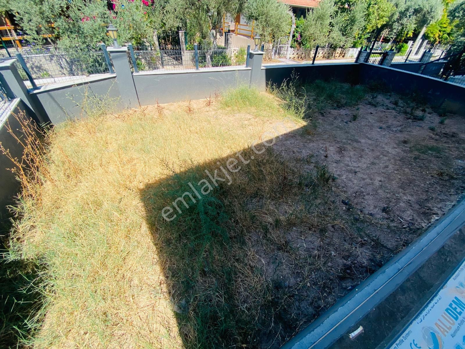 Seferihisar Doğanbey Bölgesinde Denize 600 - Görsel 22