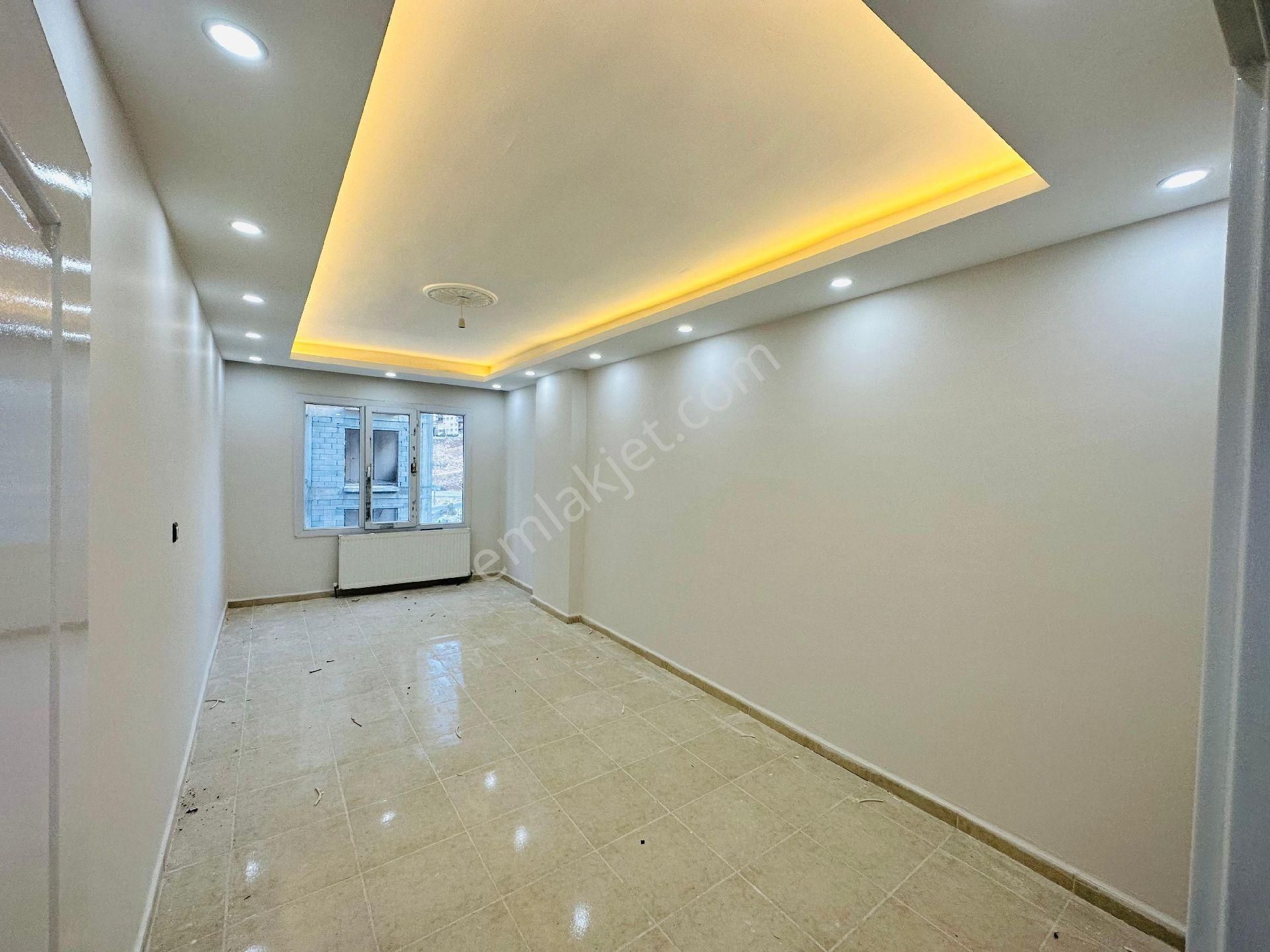 Dinç Emlaktan Satılık 3+1 Daire - Görsel 9