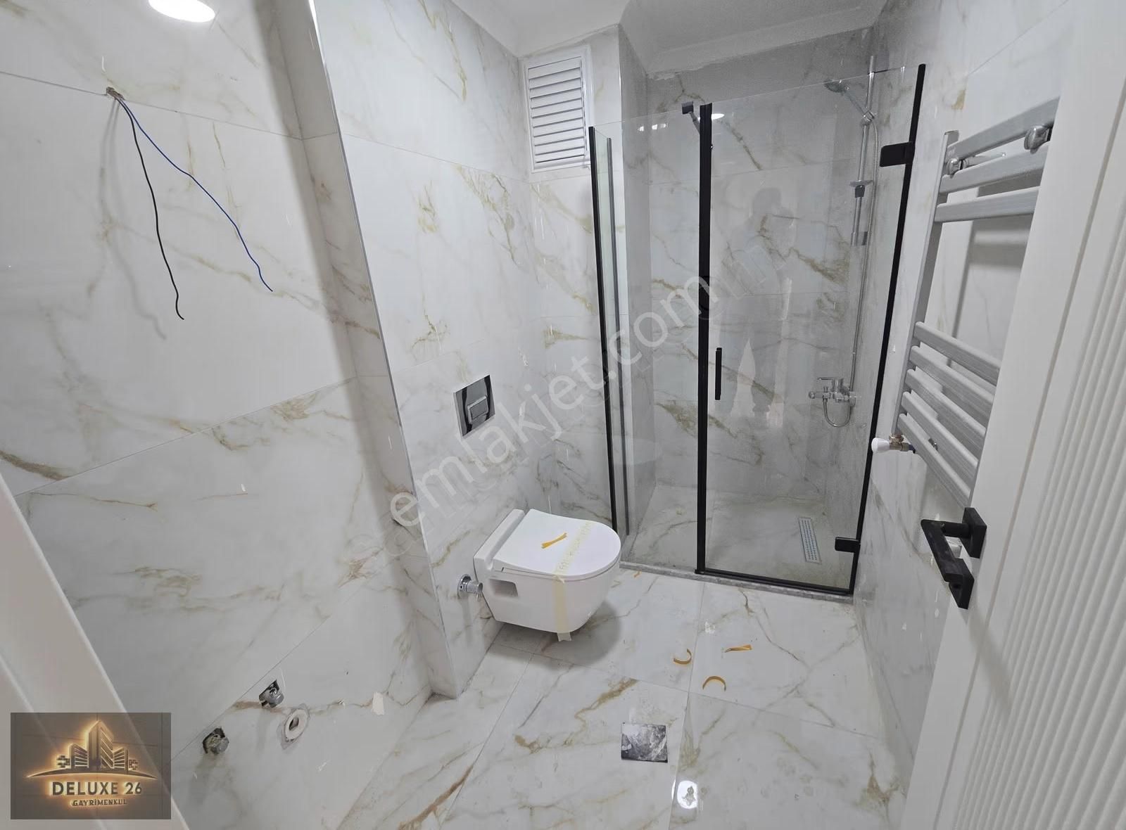 Sıfır Binada Deniz Manzaralı Otoparklı Teraslı 3+2 Dublex Daire - Görsel 27