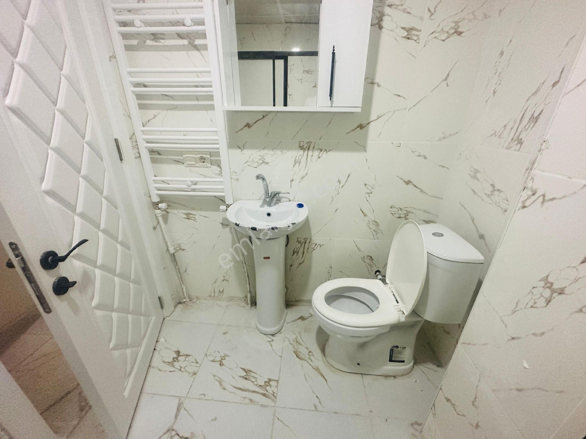 Dinç Emlaktan Satılık 1+1 Eşyalı Hazir Kiracılı - Görsel 12