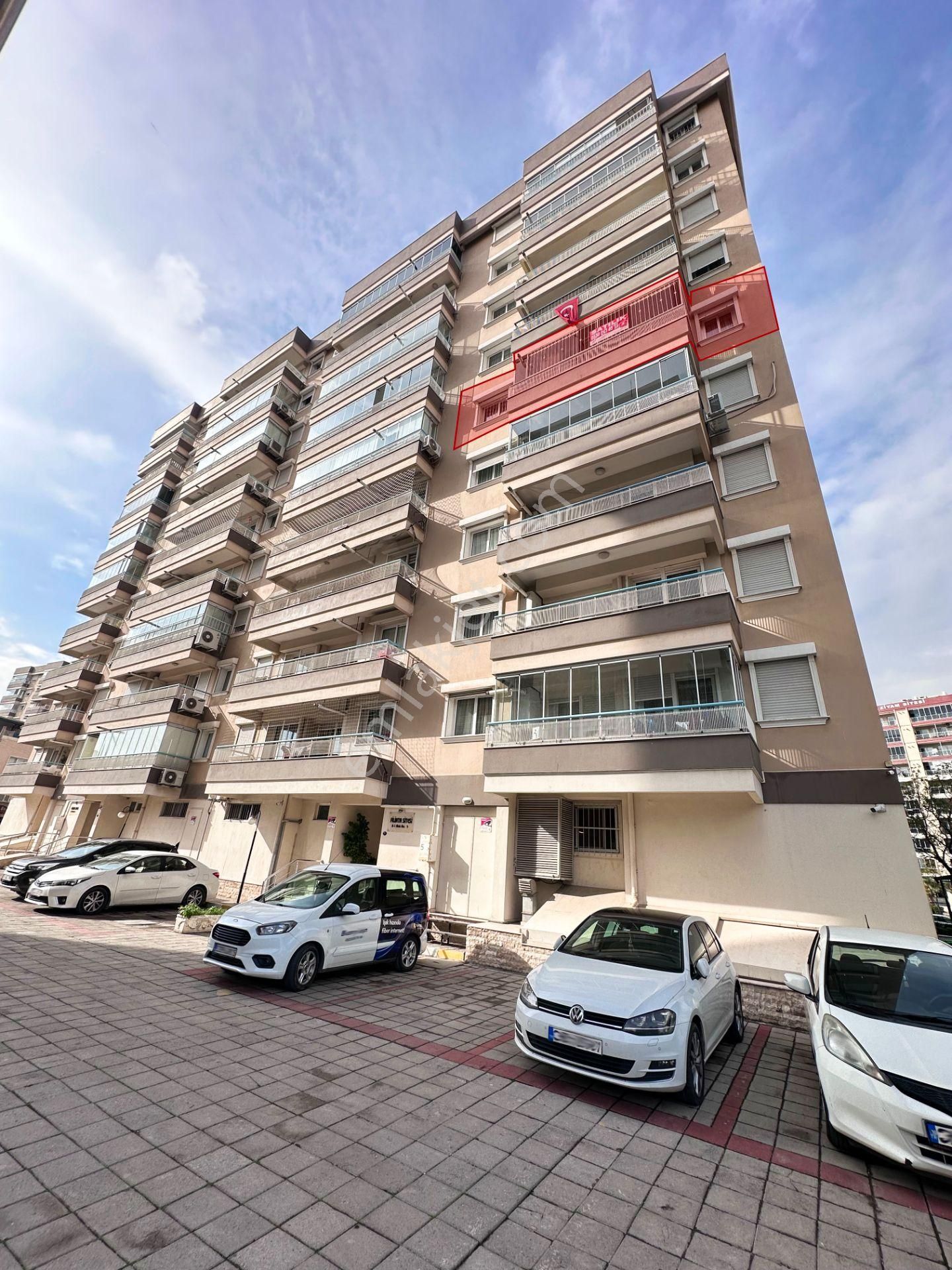 Mert Uçar'dan Satılık Filinta Sitesin De Ara Kat 3+1 Daire