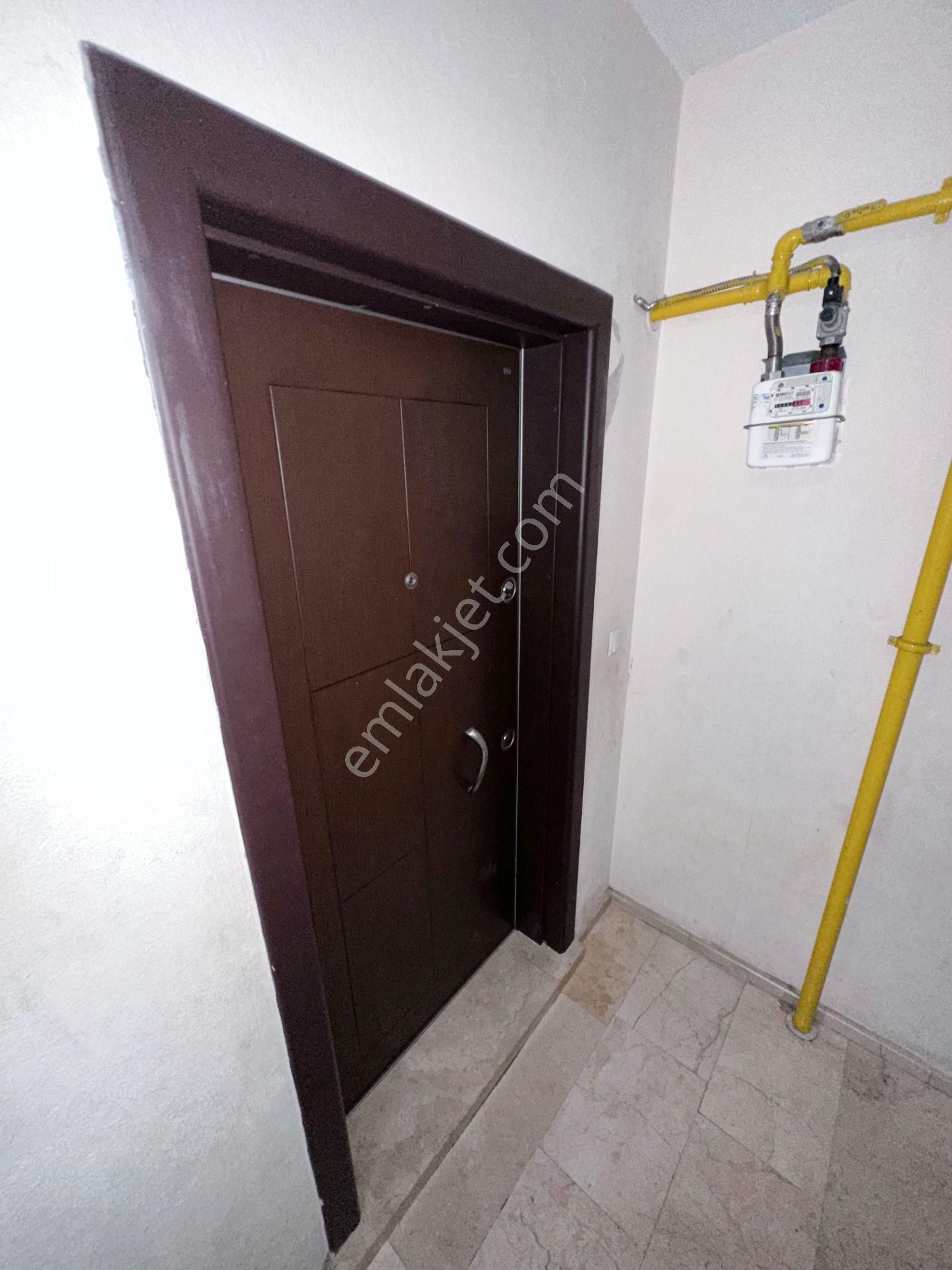 Mert Uçar'dan Satılık Filinta Sitesin De Ara Kat 3+1 Daire - Görsel 5