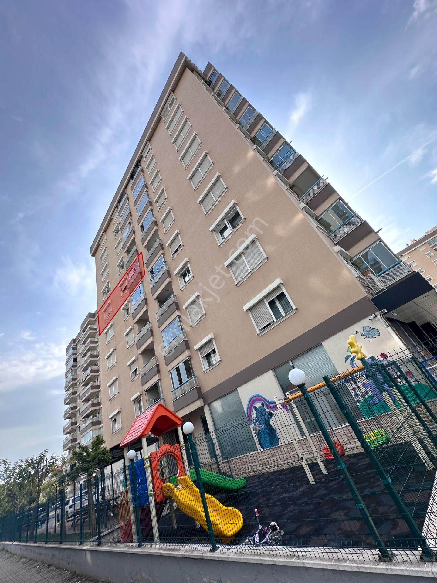 Mert Uçar'dan Satılık Filinta Sitesin De Ara Kat 3+1 Daire - Görsel 2