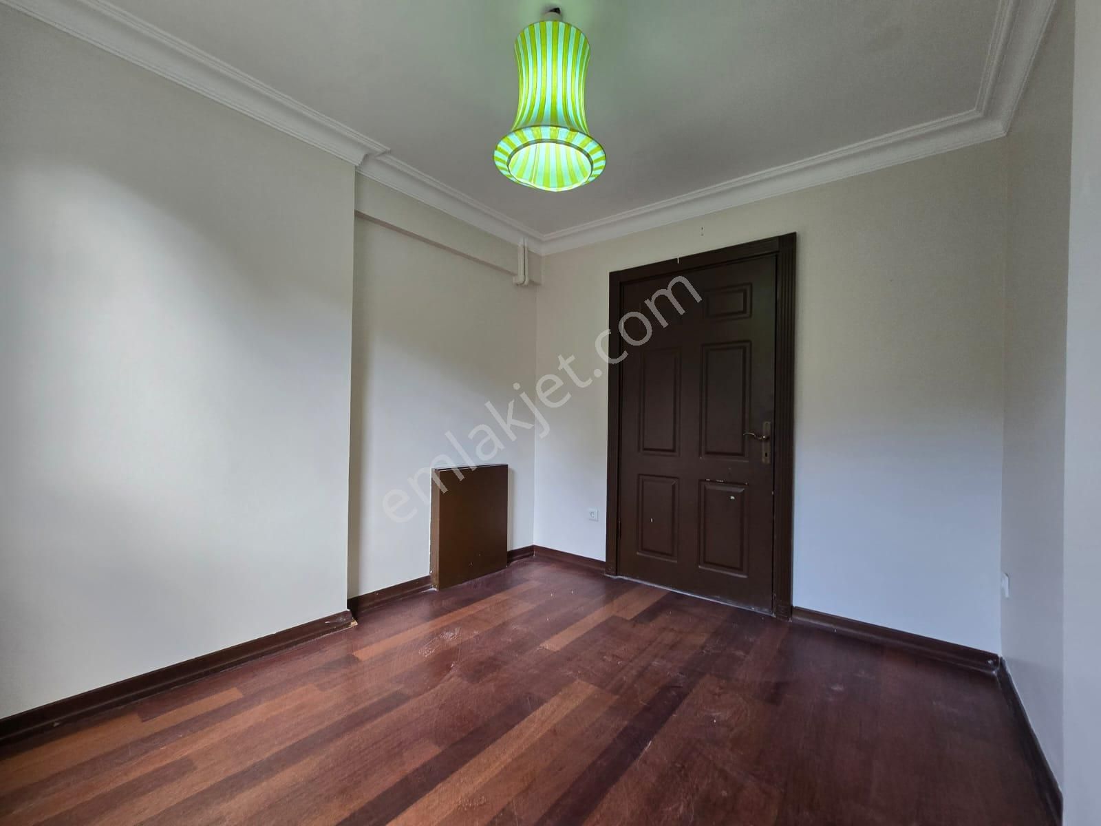 Sarıyer Uskumruköy'de Site İçinde Boş Satılık Villa - Görsel 27