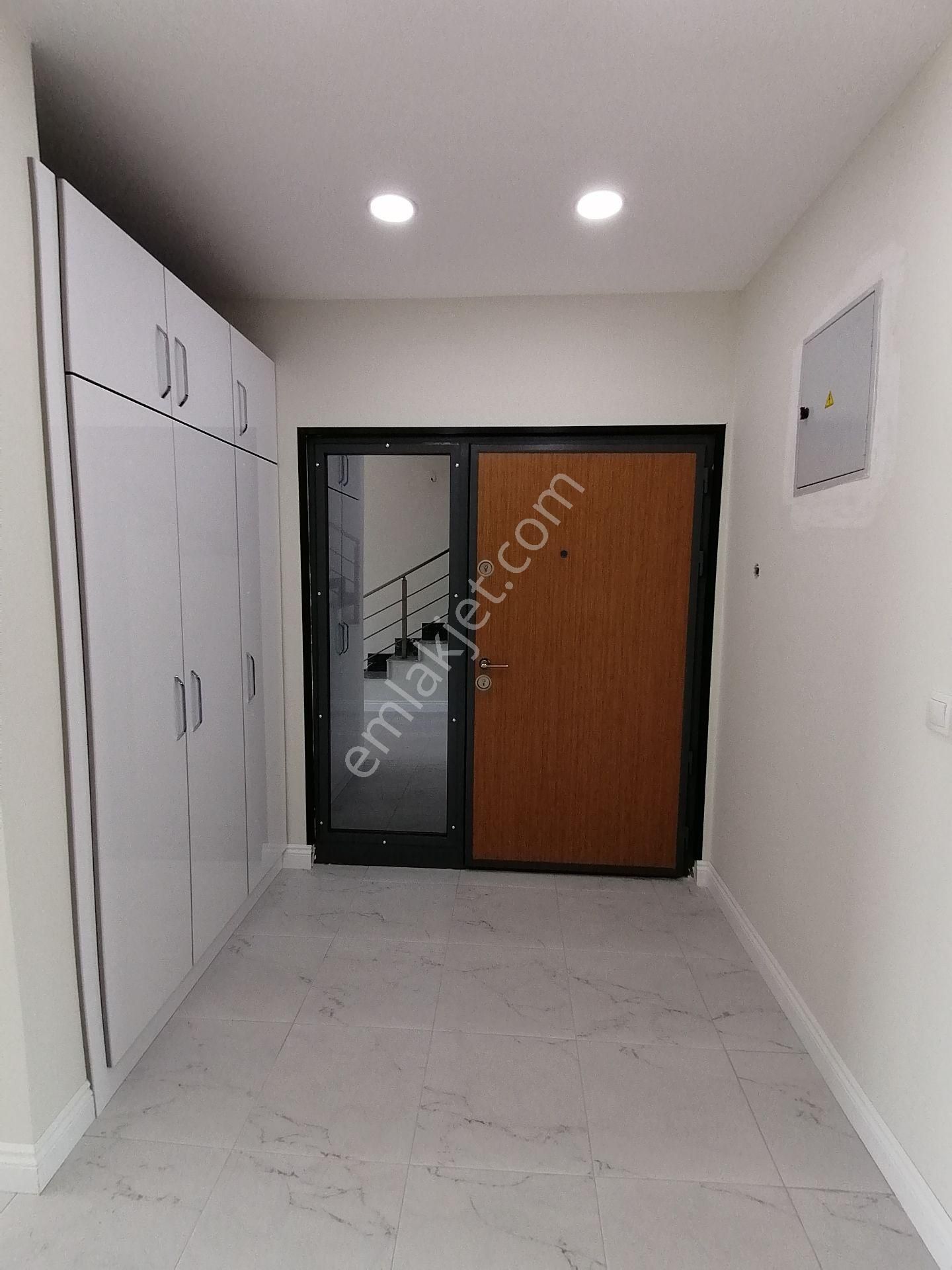 Kaan'dan...yalınlı'da 3+1 170m2 Harika Konum Müstakil Villa... - Görsel 9