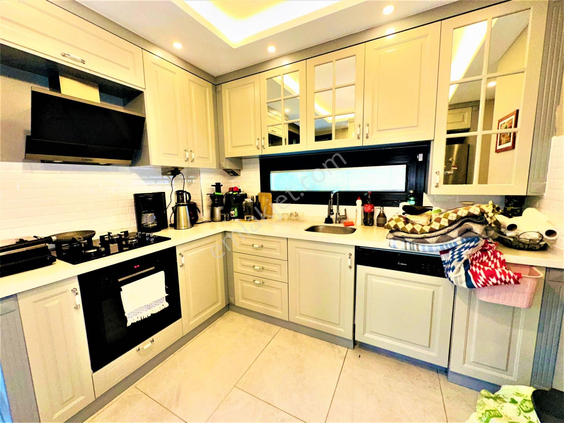 Güre'de 3+1 Havuzlu Full Eşyalı Lüx Satılık Villa - Görsel 16