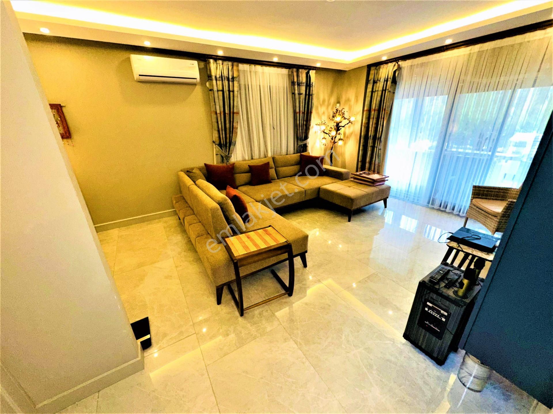 Güre'de 3+1 Havuzlu Full Eşyalı Lüx Satılık Villa - Görsel 7