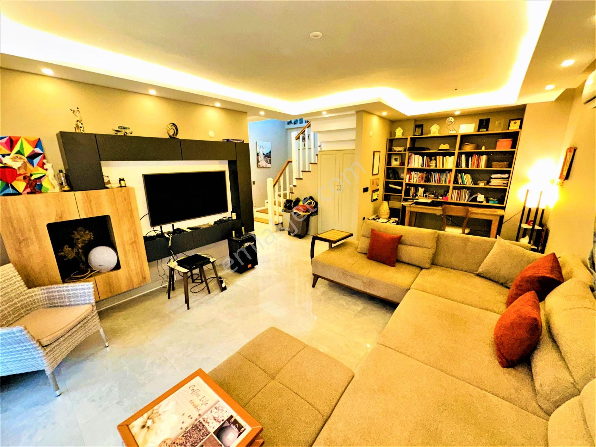 Güre'de 3+1 Havuzlu Full Eşyalı Lüx Satılık Villa - Görsel 5