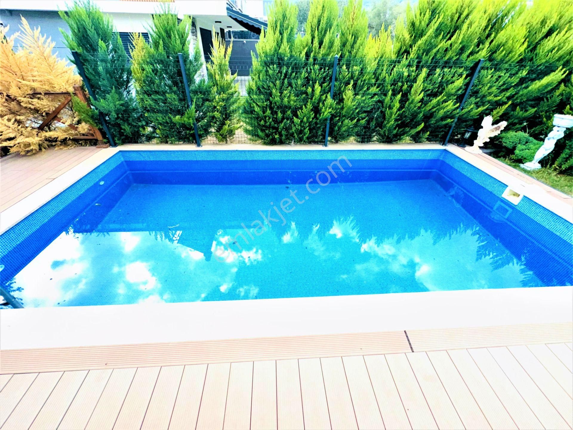 Güre'de 3+1 Havuzlu Full Eşyalı Lüx Satılık Villa - Görsel 30