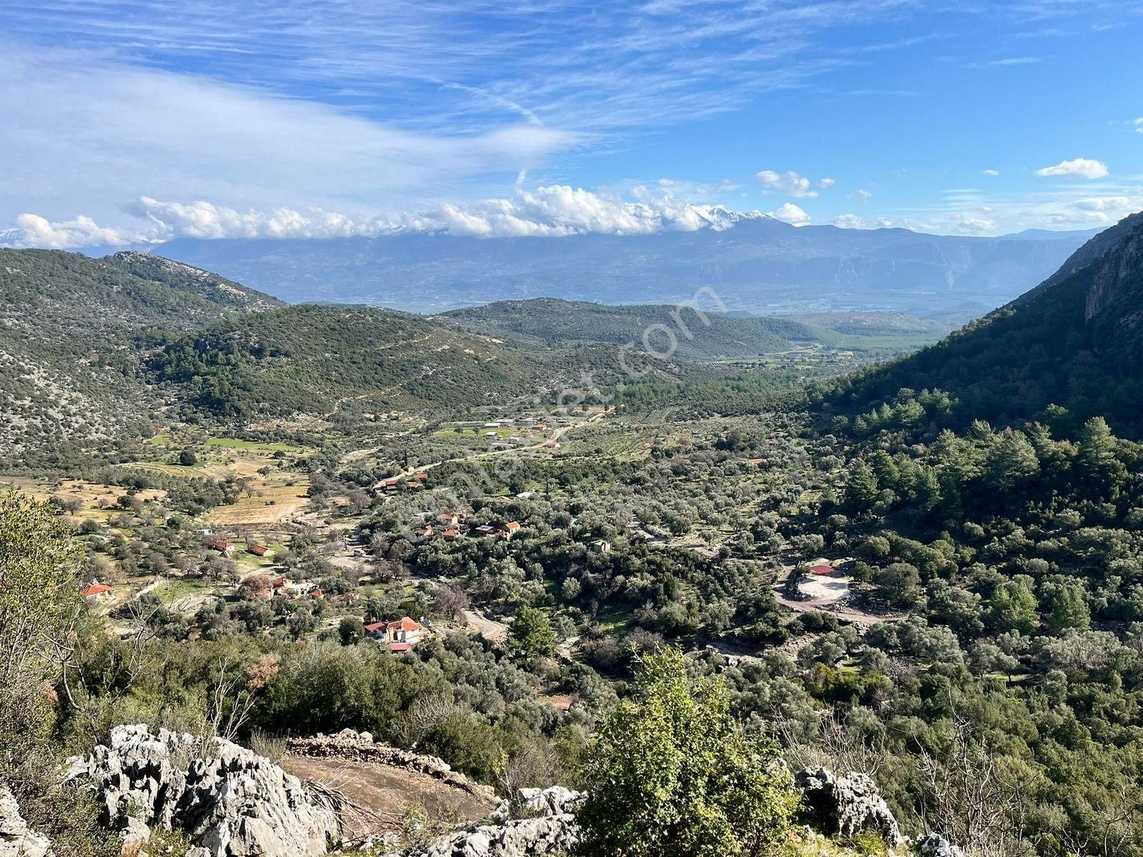 Uğur'dan Seydikemer Kabağaç'ta 720m2 Müstakil Tapu Satılık Arazi
