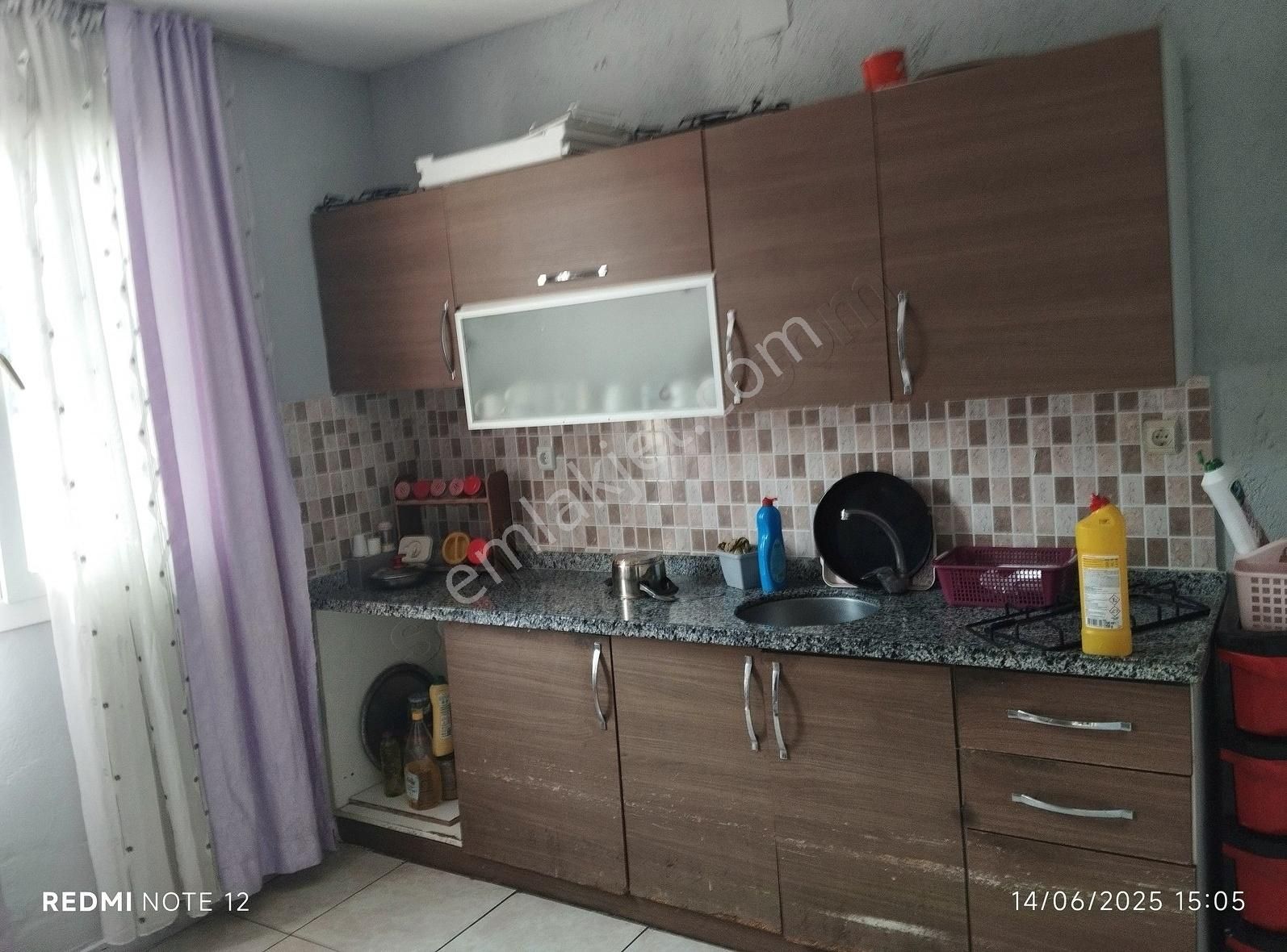 Selahhatin Eyyubi Mah Satılık Tek Katlı Müstakil Ev