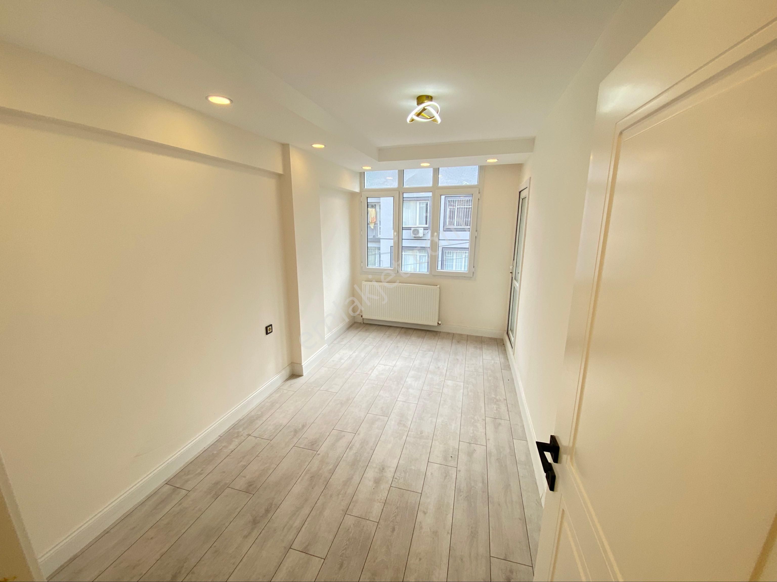 Eys'den Poligonda 3+1 140m2 Otoparklı Arakat Doğalgazlı Ultra Lüks Tadilatlı Daire - Görsel 18