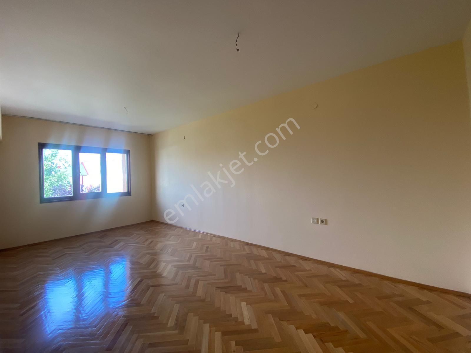 Koru Mah. Şahin Sitesi Mine Blok'ta Temiz Manzaralı 4+1 - Görsel 22