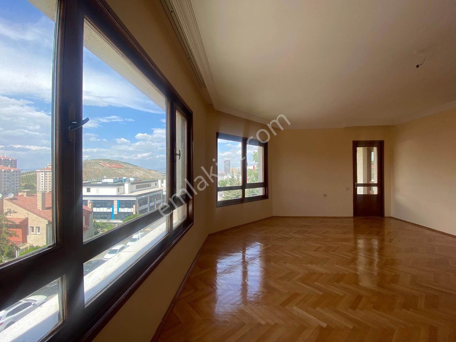 Koru Mah. Şahin Sitesi Mine Blok'ta Temiz Manzaralı 4+1 - Görsel 8