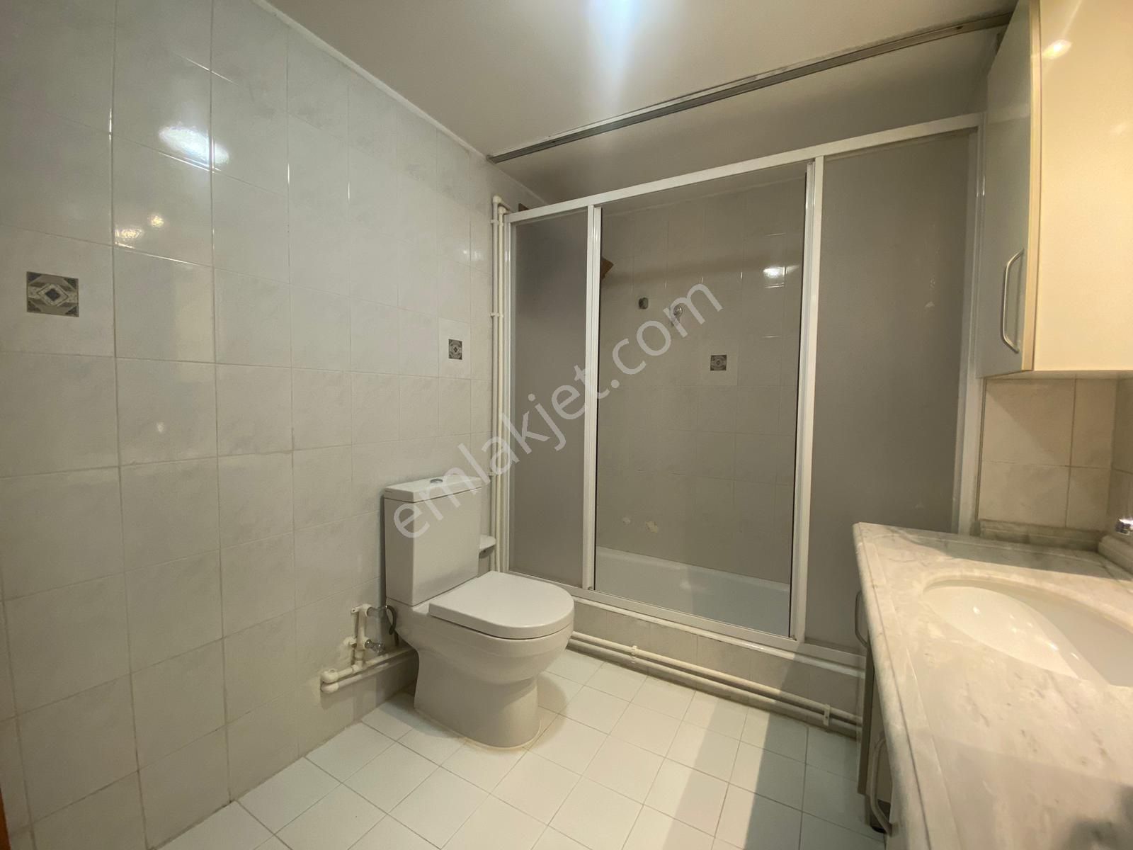 Koru Mah. Şahin Sitesi Mine Blok'ta Temiz Manzaralı 4+1 - Görsel 25