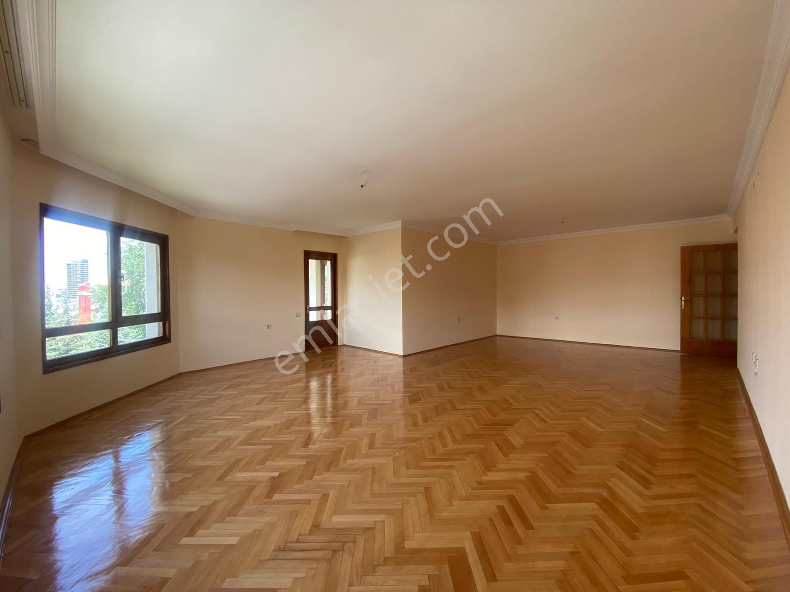 Koru Mah. Şahin Sitesi Mine Blok'ta Temiz Manzaralı 4+1 - Görsel 6