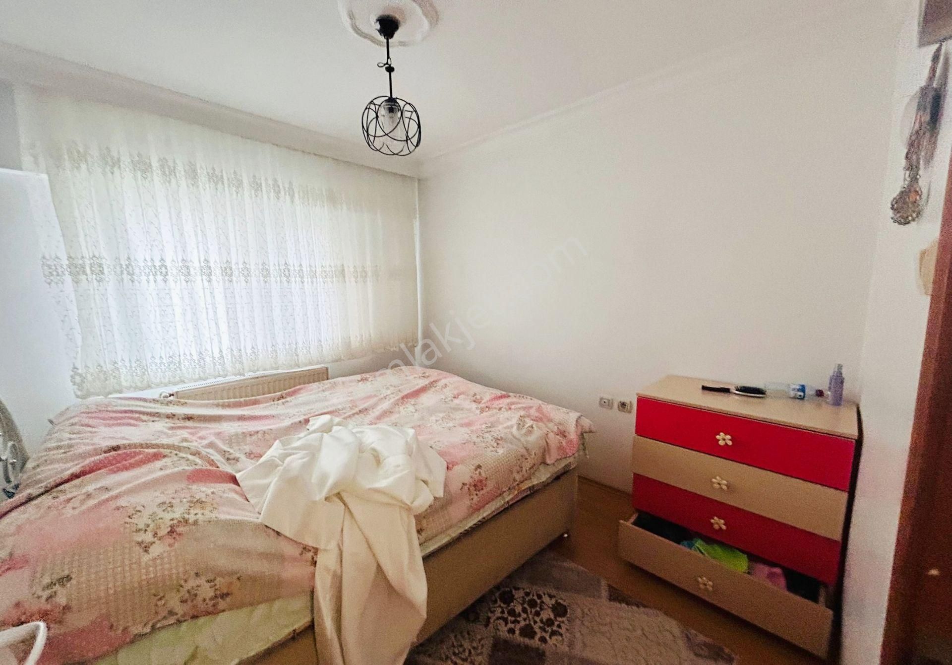 N.yolu Cadde Üzerinde Kat Konumunda 3+1 Daire..! - Görsel 25