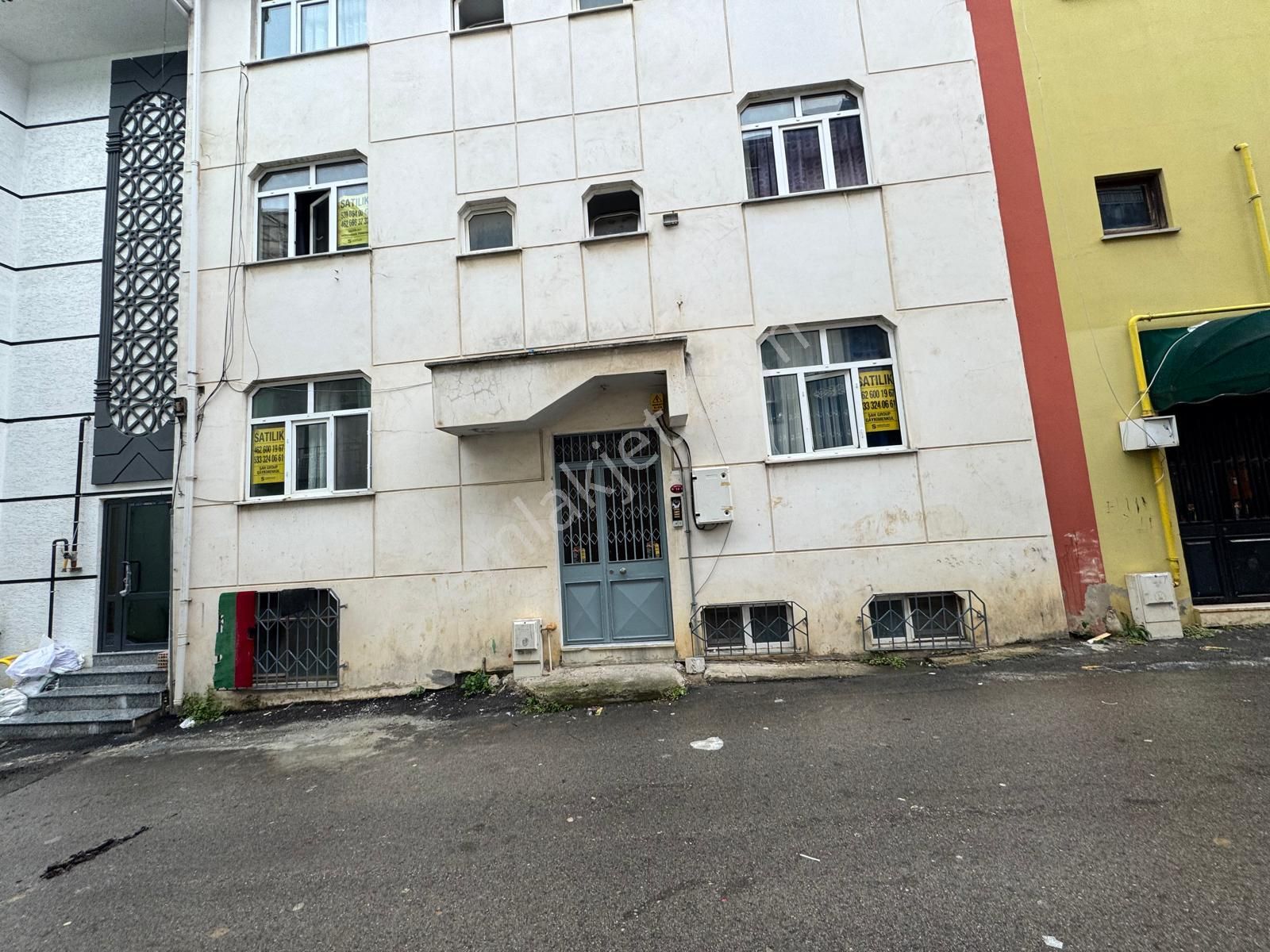 Trabzon Konaklar'da 2+1 Satılık Daire