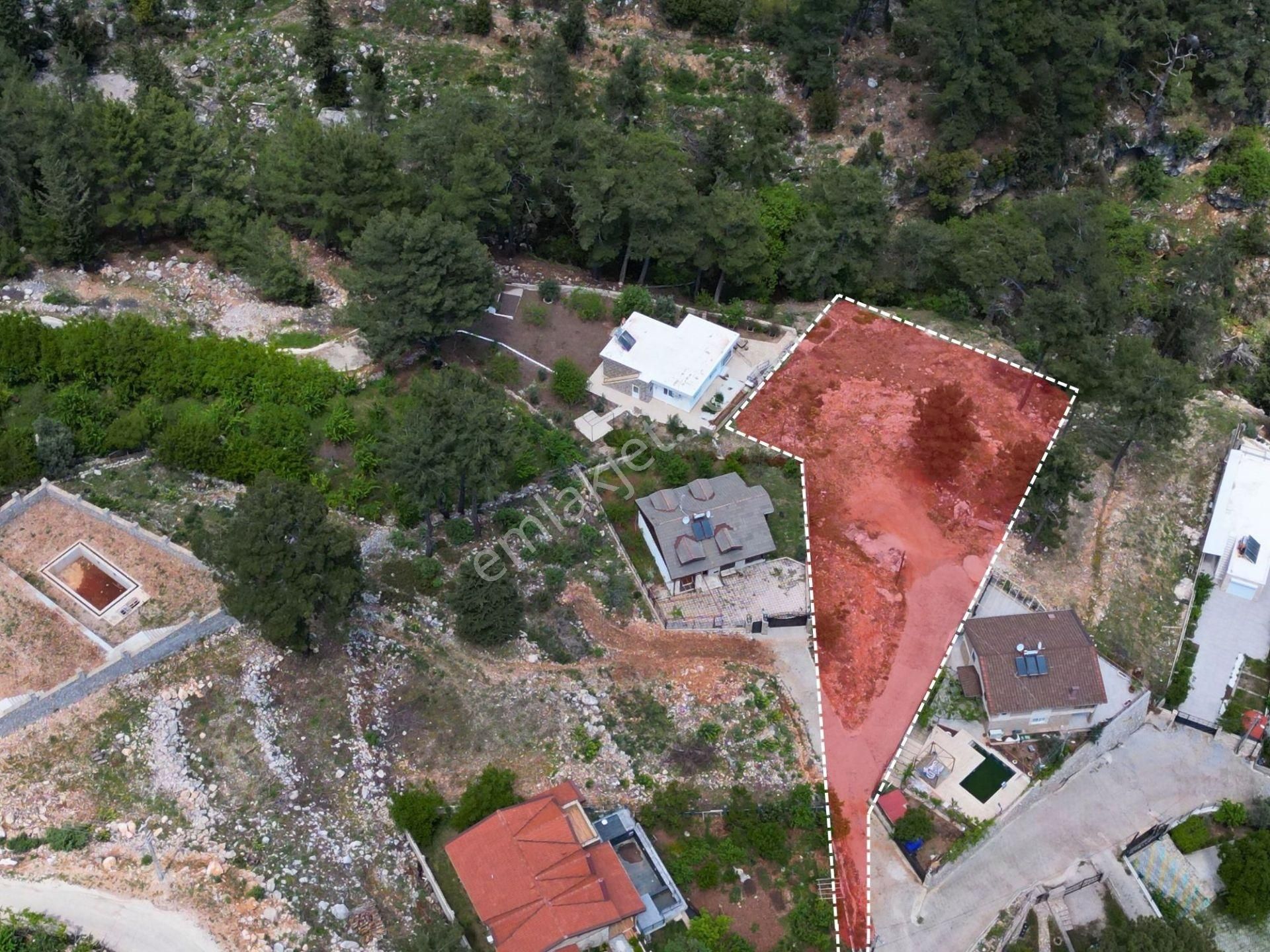 Kemer Beycik'te, 850 Metre Rakımda 1.958 M2 Satılık Arazi - Görsel 4