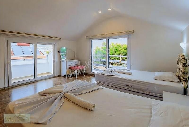 Fethiye Hisarönü 6+1 Fırsat Villa