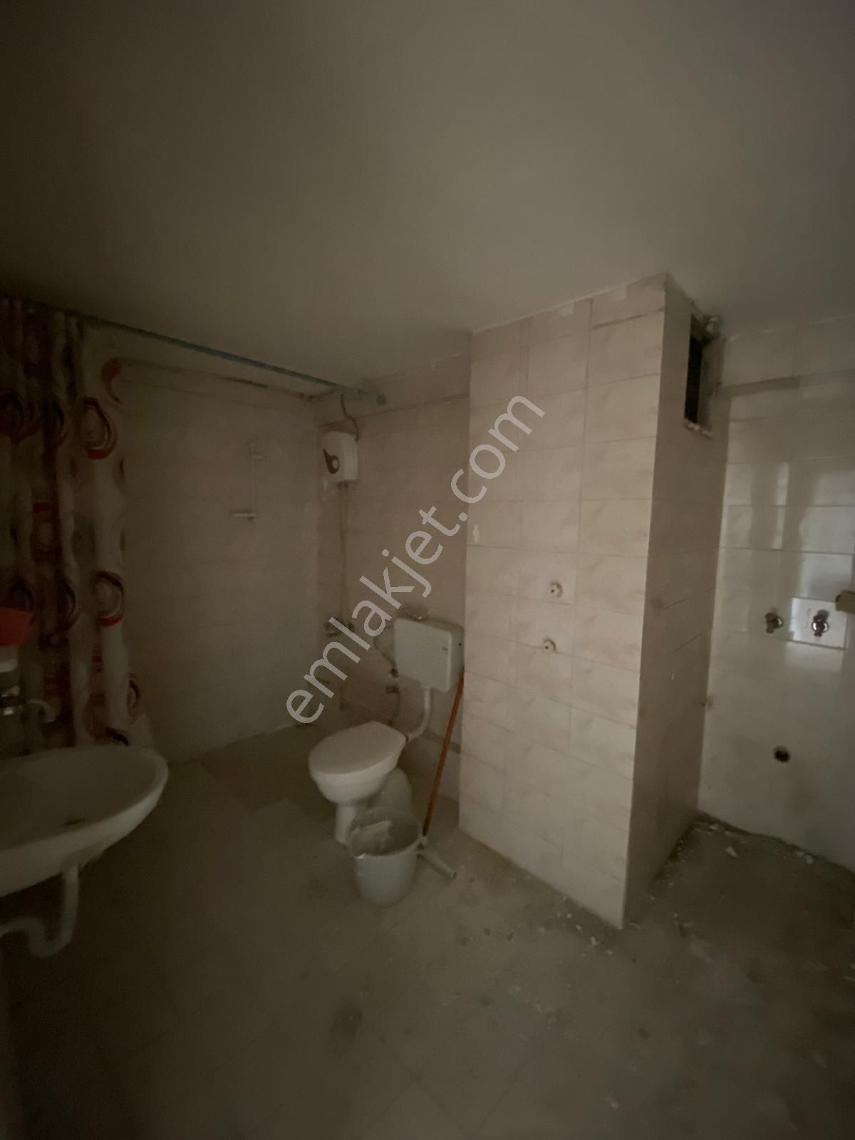 Cumhuriyet Mahallesi Adliye Yakını 3+1 Asansörlü 2. Kat Daire - Görsel 10