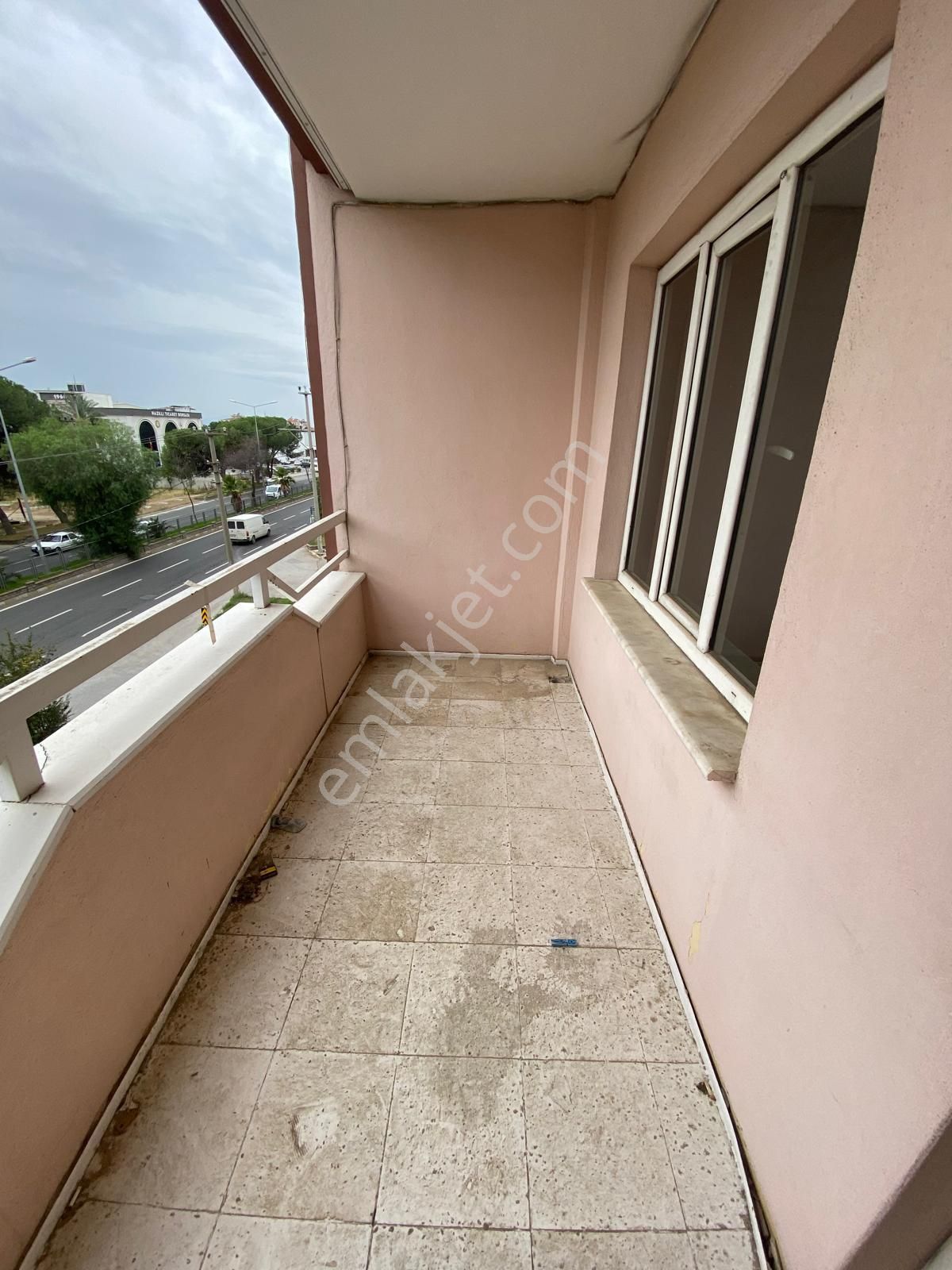 Cumhuriyet Mahallesi Adliye Yakını 3+1 Asansörlü 2. Kat Daire - Görsel 11