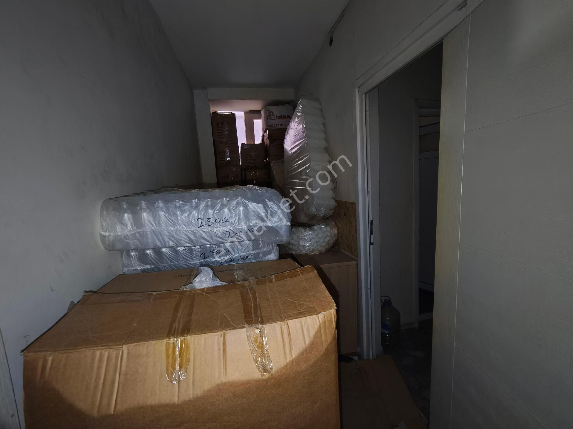 Güneyden Sultan Gazide Caddeye 3 Cü Binada Kredili Depolu Dükkan - Görsel 18