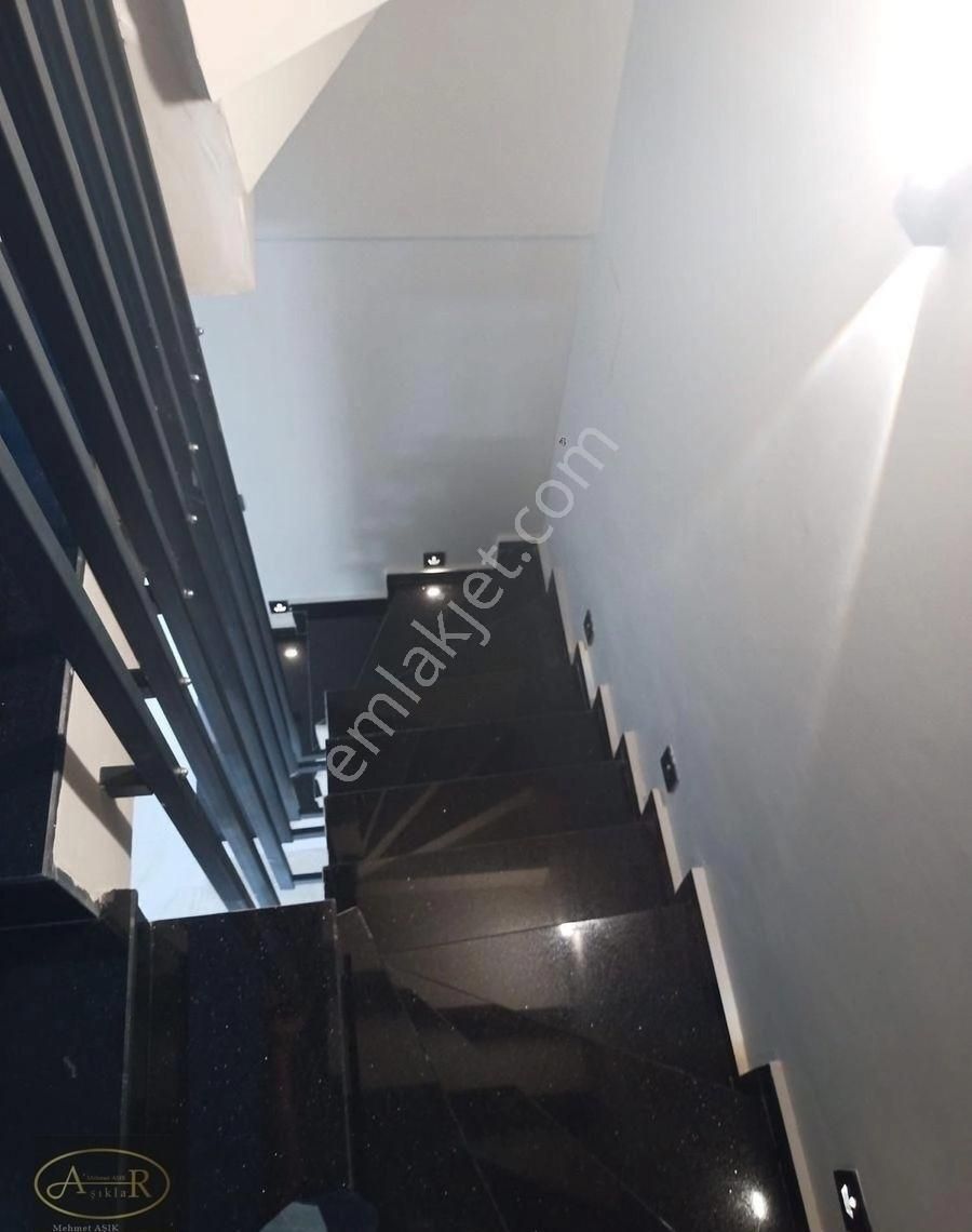 Balıkesir Edremit Altınoluk Narlı Satılık Süper Lüks Eşyalı Villa - Görsel 28