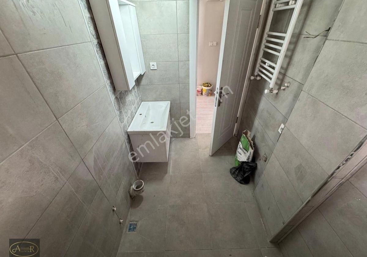 Balıkesir Edremit İkizçay Denize 1 Sokak Yenilenmiş Satılık Daire - Görsel 14